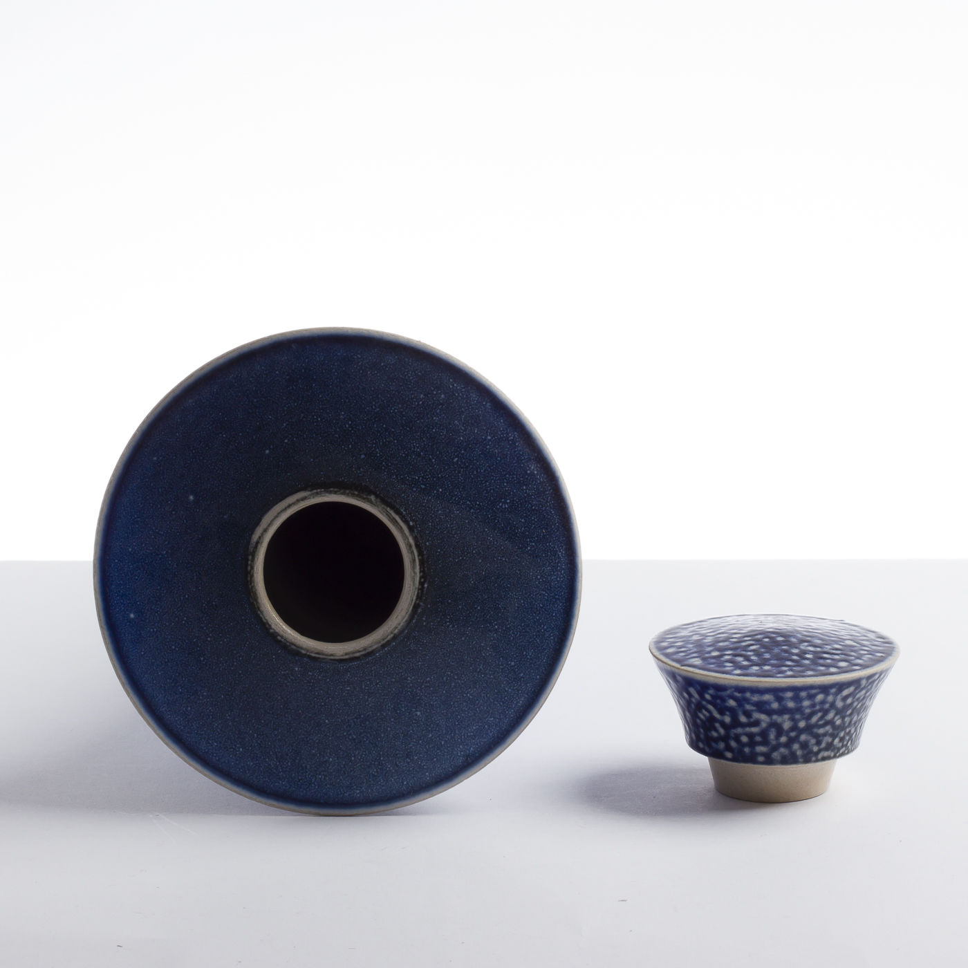 Lidded Jar JN357Y338