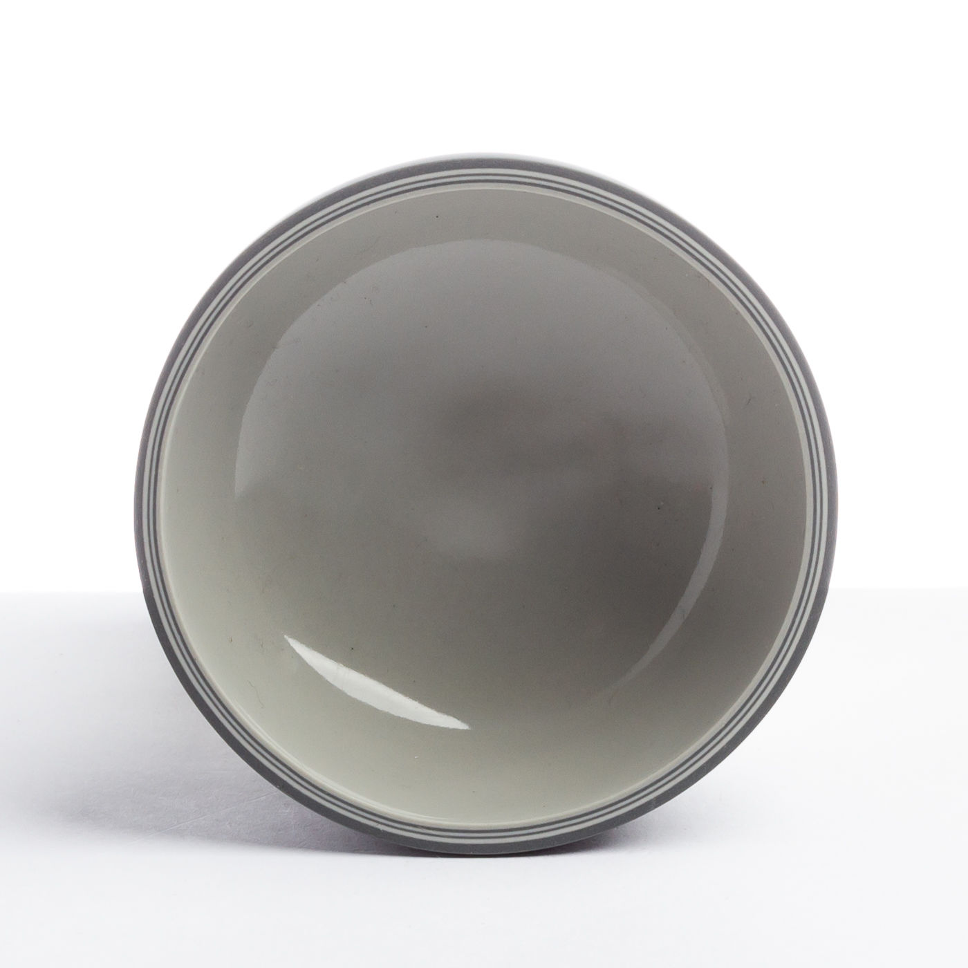 shallow vessel JS443Y144