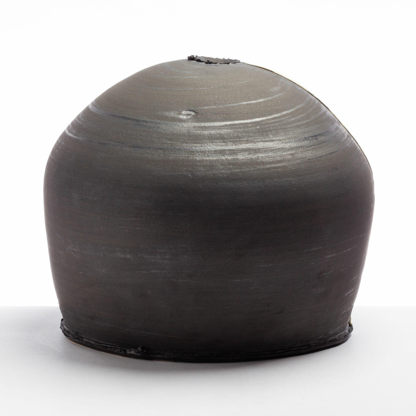 Round Vessel DK226Y88