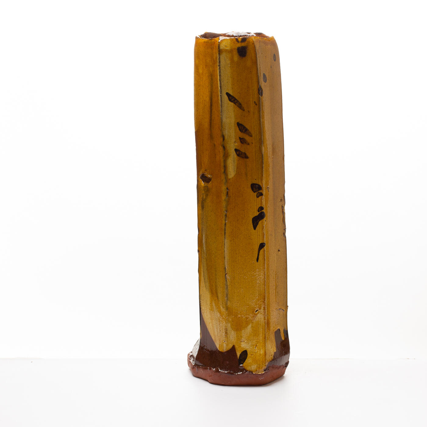 extruded vase CB151Y403