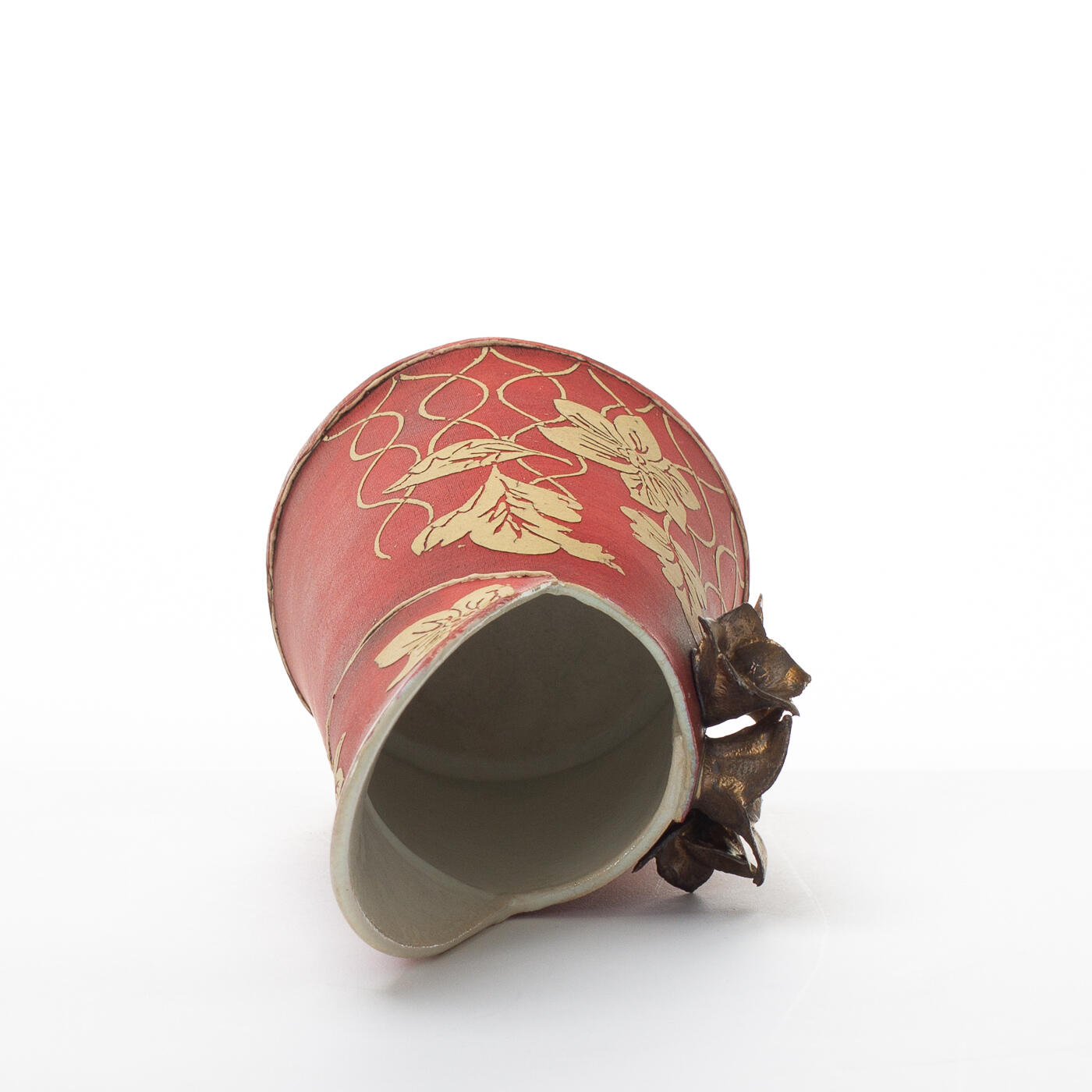 red and gold jug SD249Y217