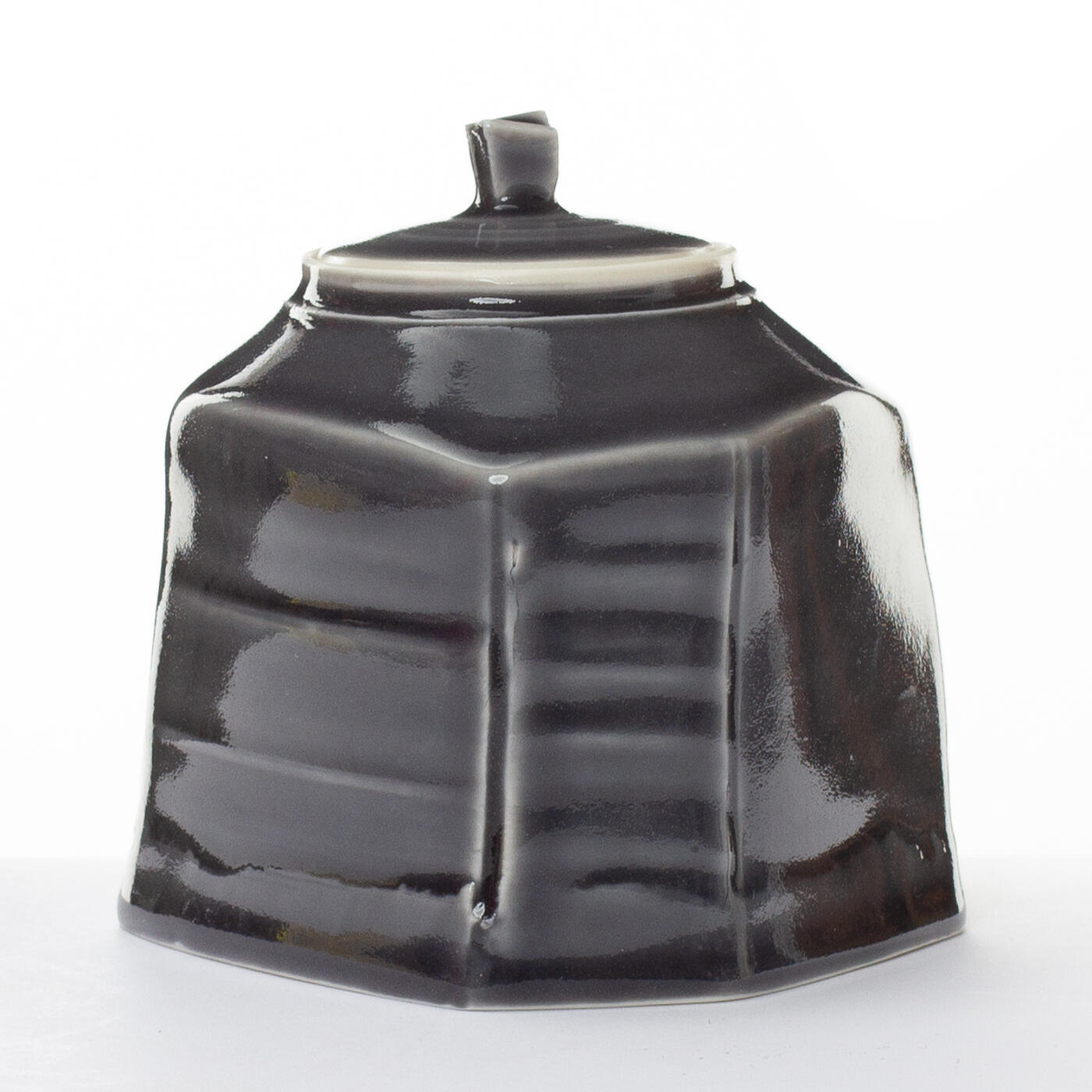 dark lidded jar CC337Y39