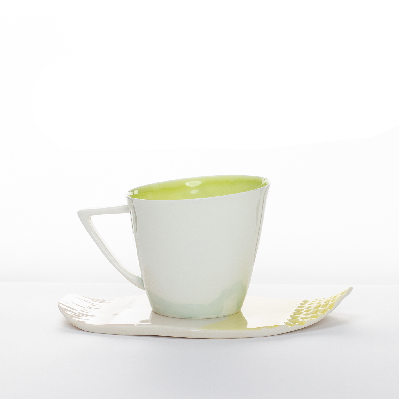 Cup and tray LD328Y123