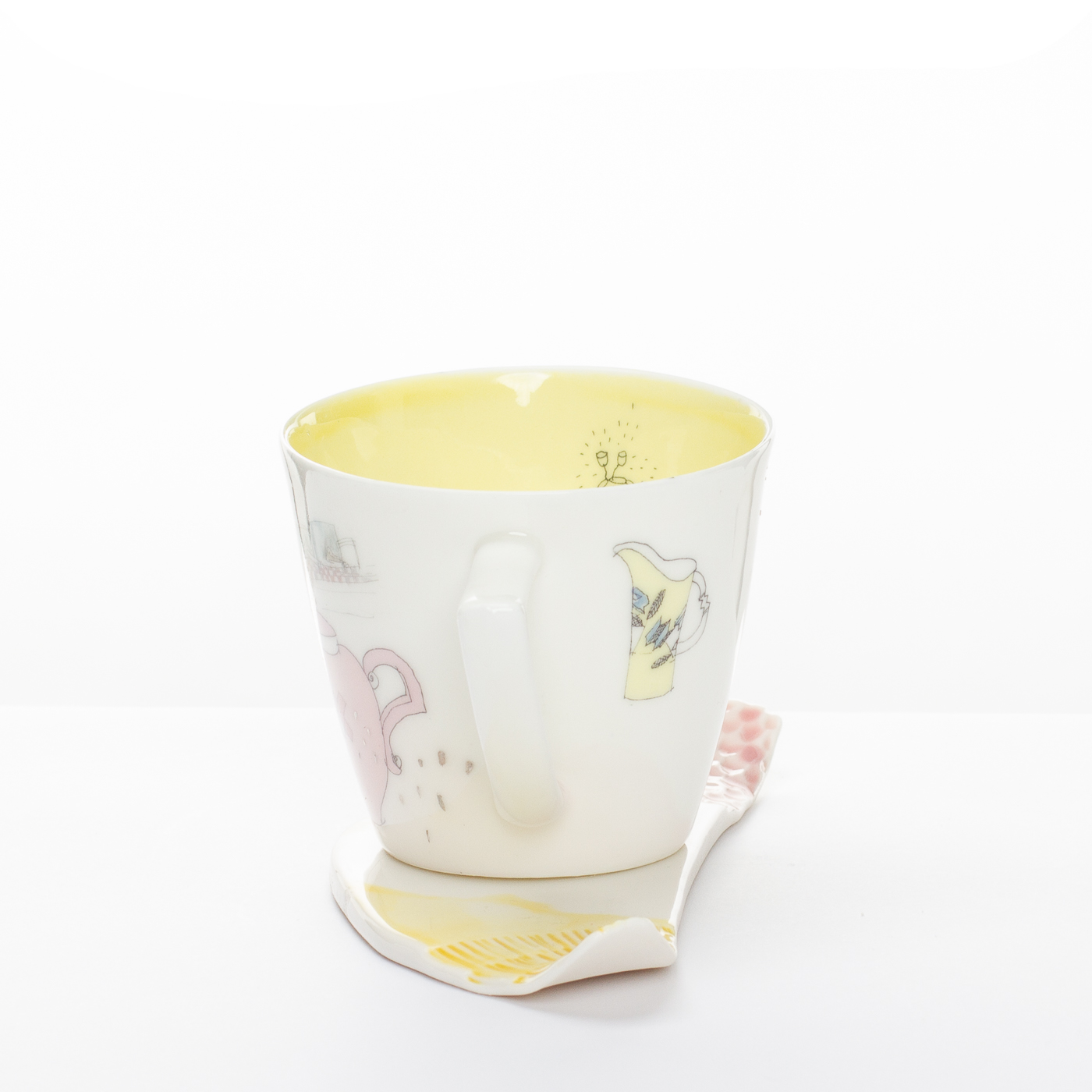 Cup and tray LD328Y141