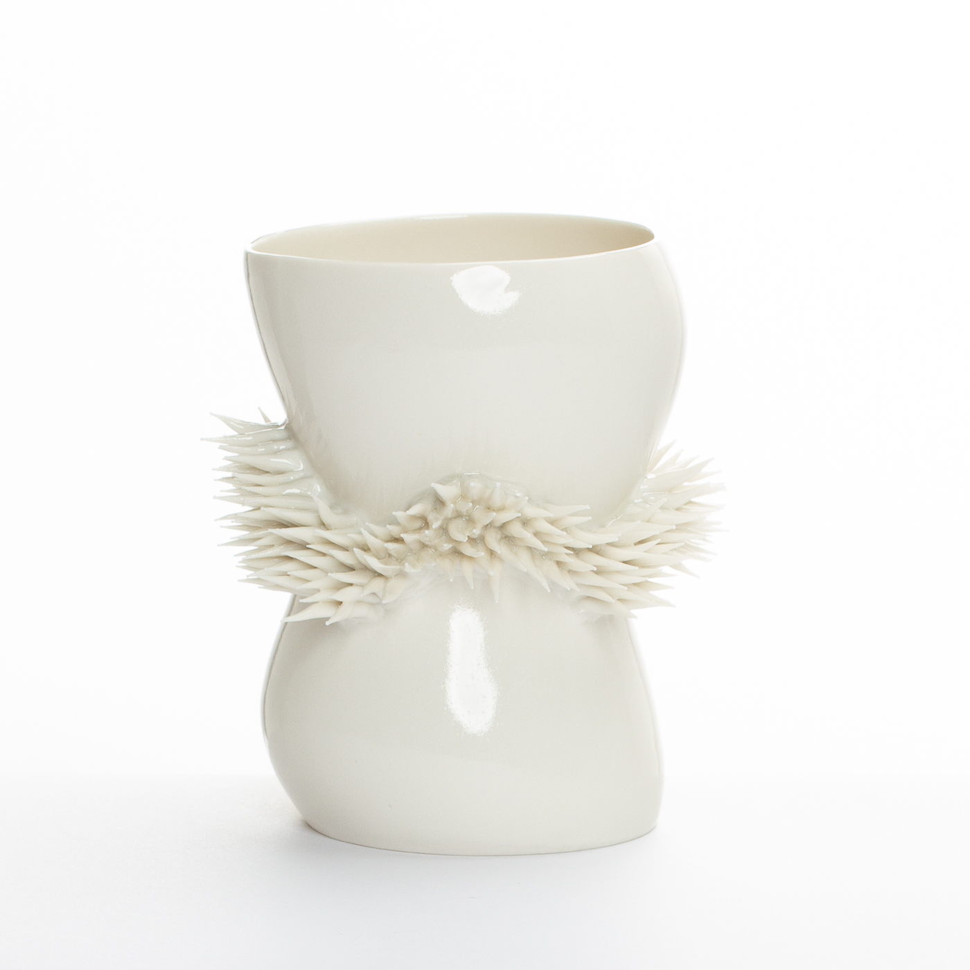 spiky beaker B II348Y474