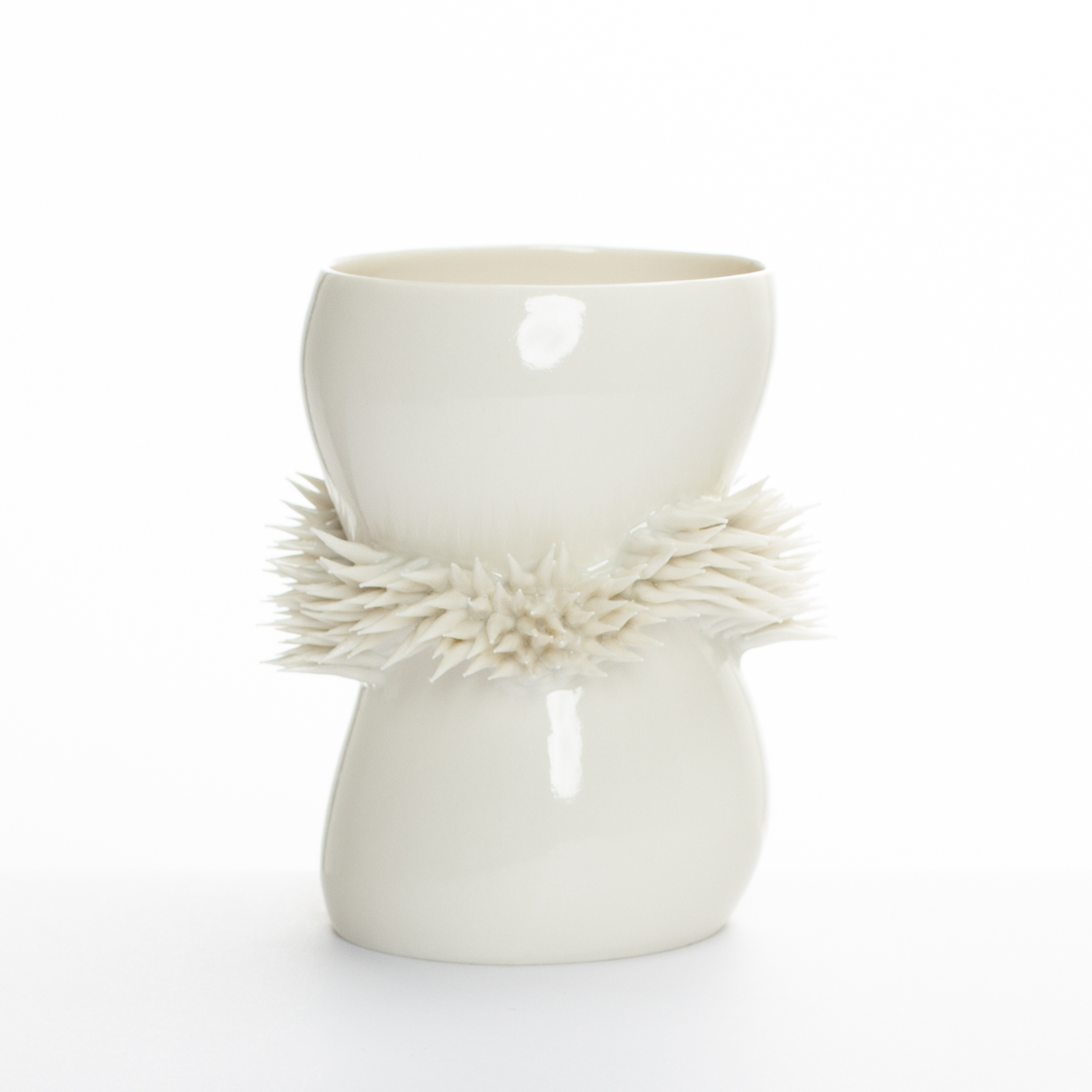 spiky beaker B II348Y474