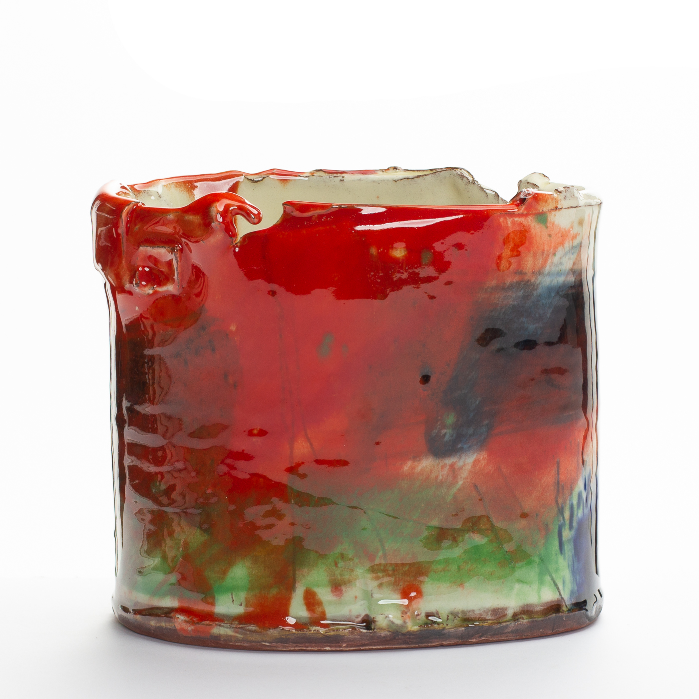 vessel with orange BS355Y268