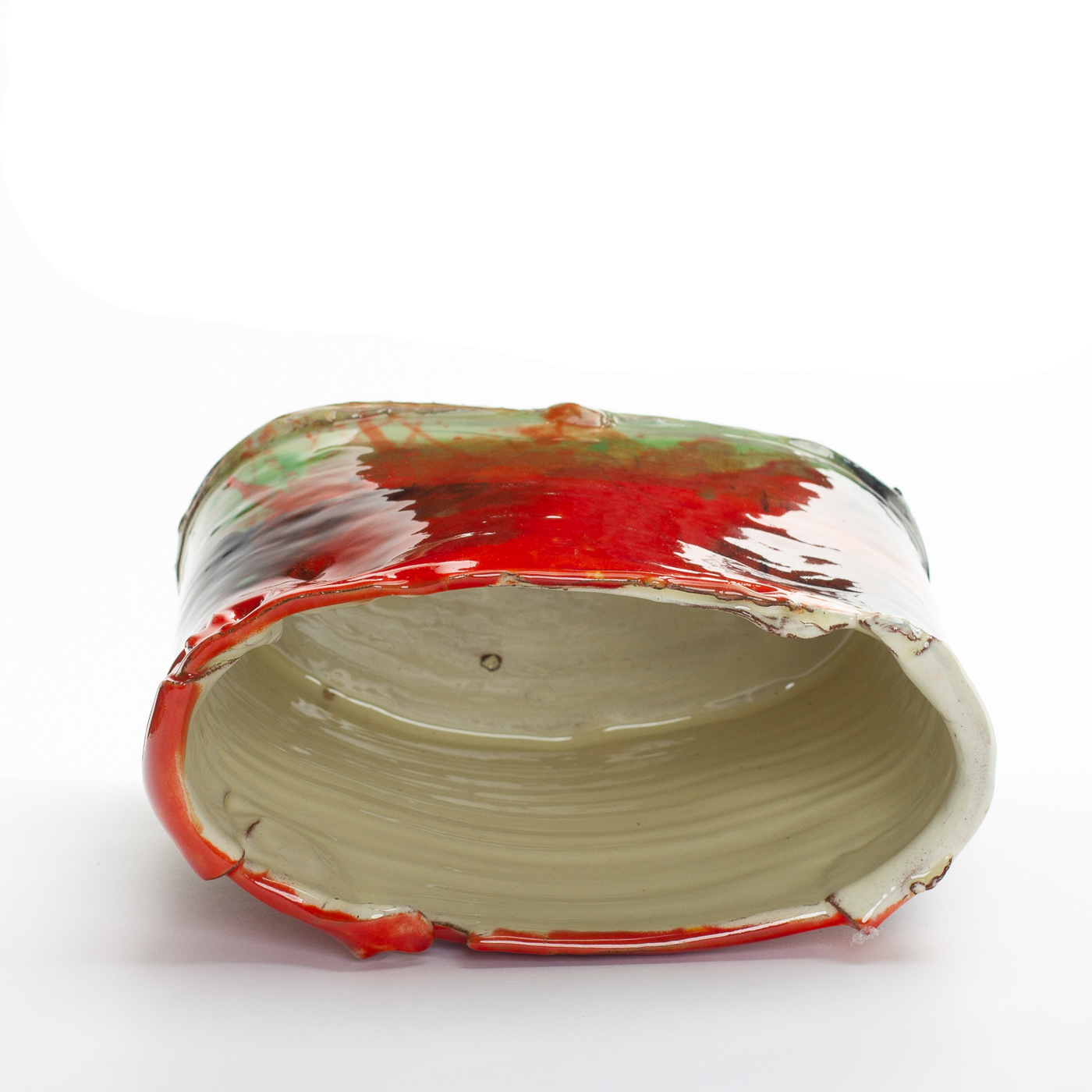 vessel with orange BS355Y268