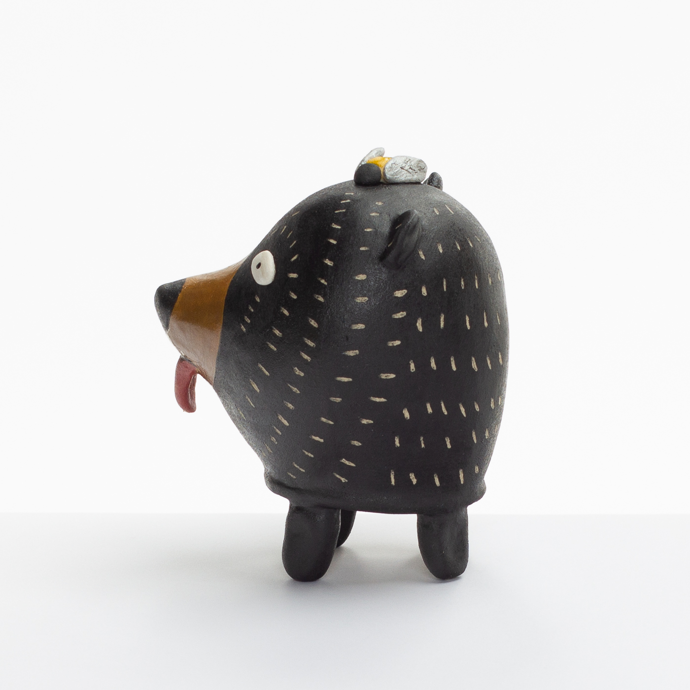 bear has five thoughts MT509Y72