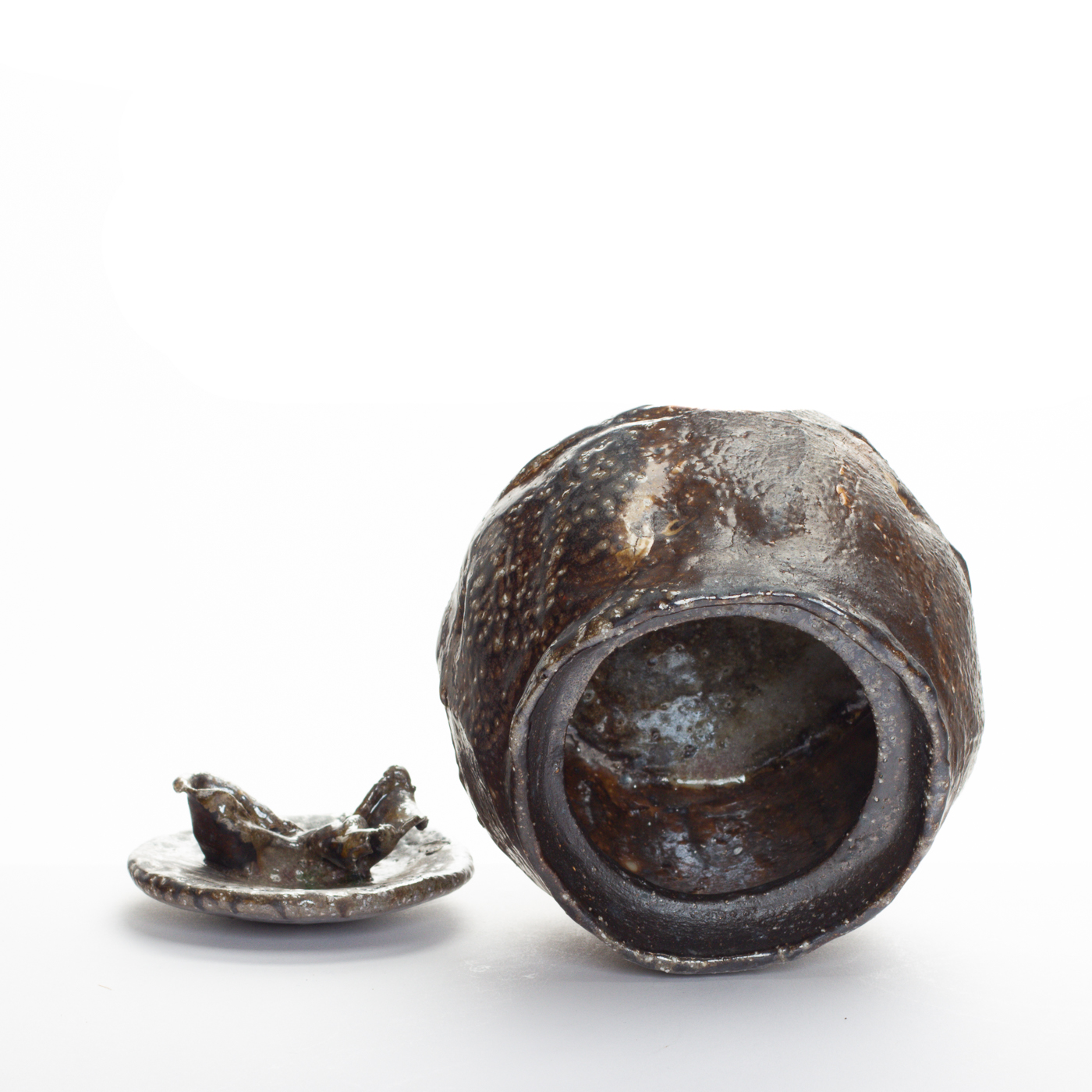 round lidded jar RT10Y751