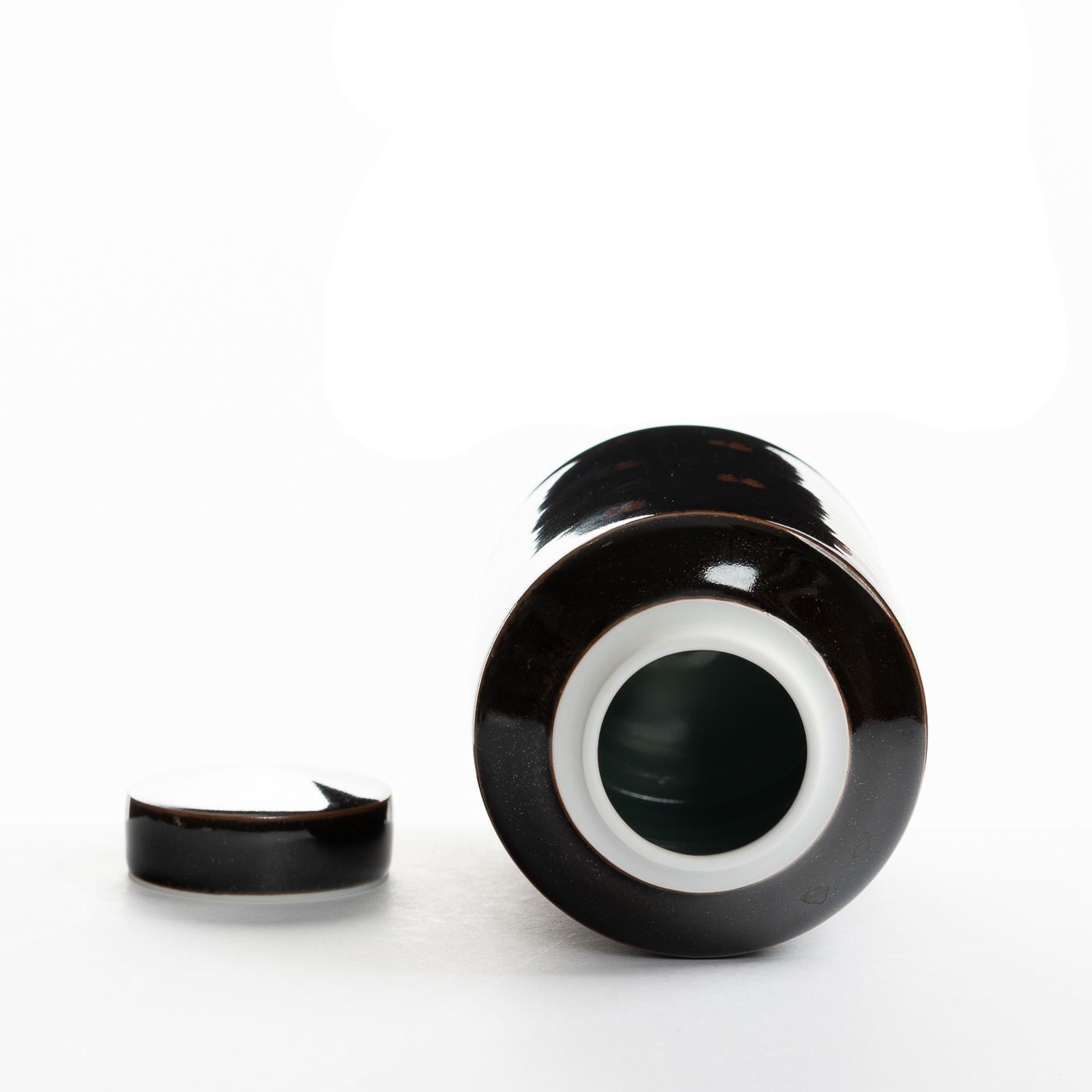 Tenmoku Lidded jar CK233Y1545