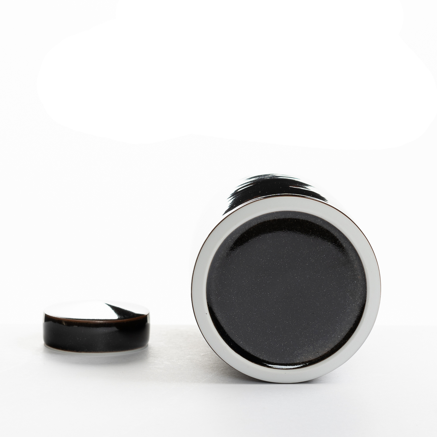 Tenmoku Lidded jar CK233Y1545