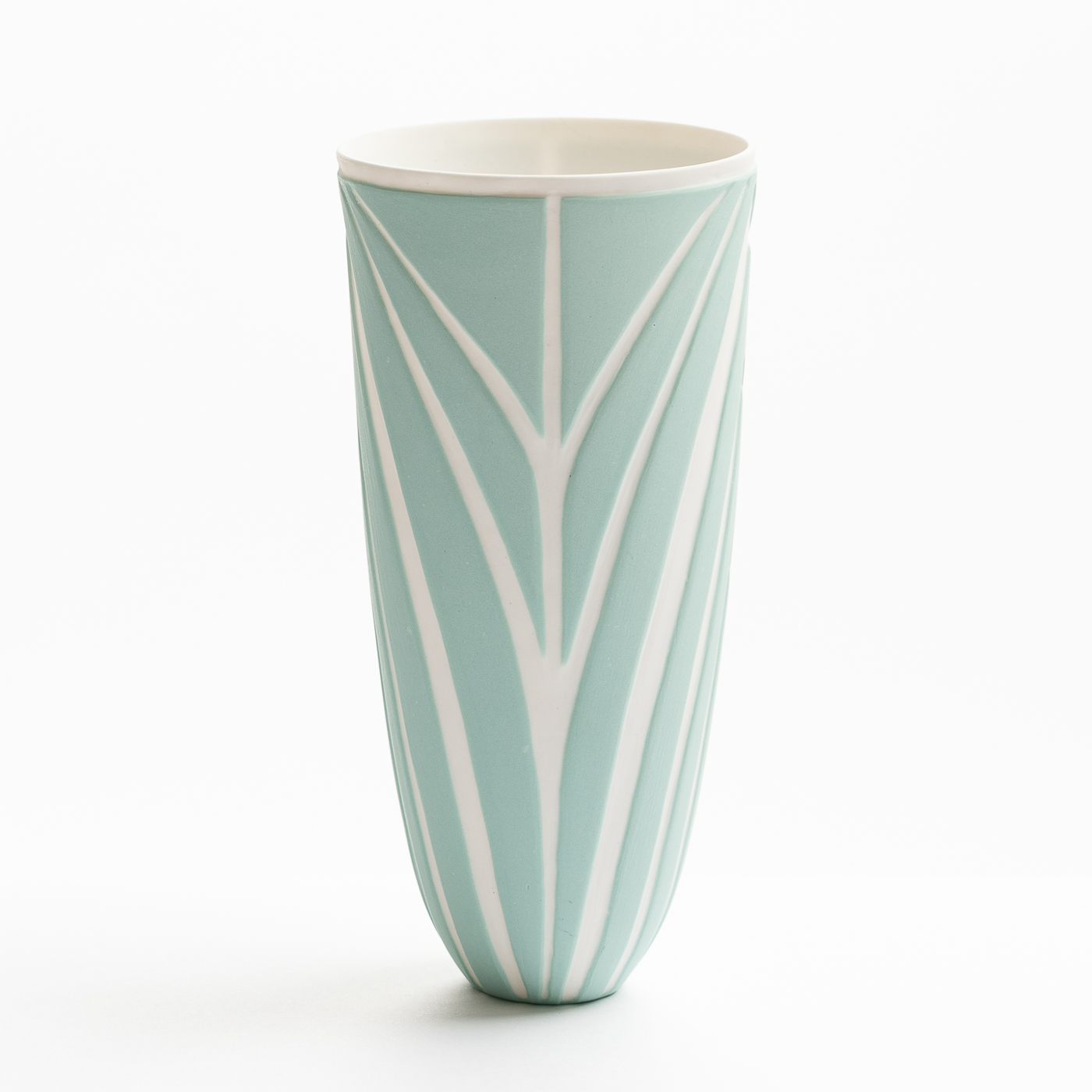 Slender Form PF252Y214