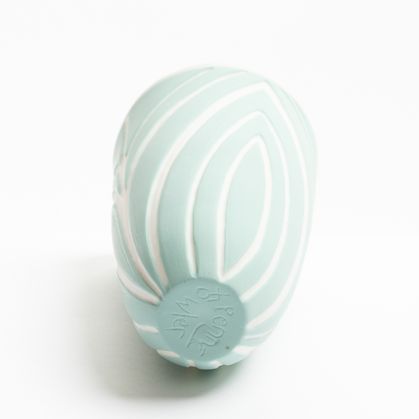 Slender Form PF252Y214