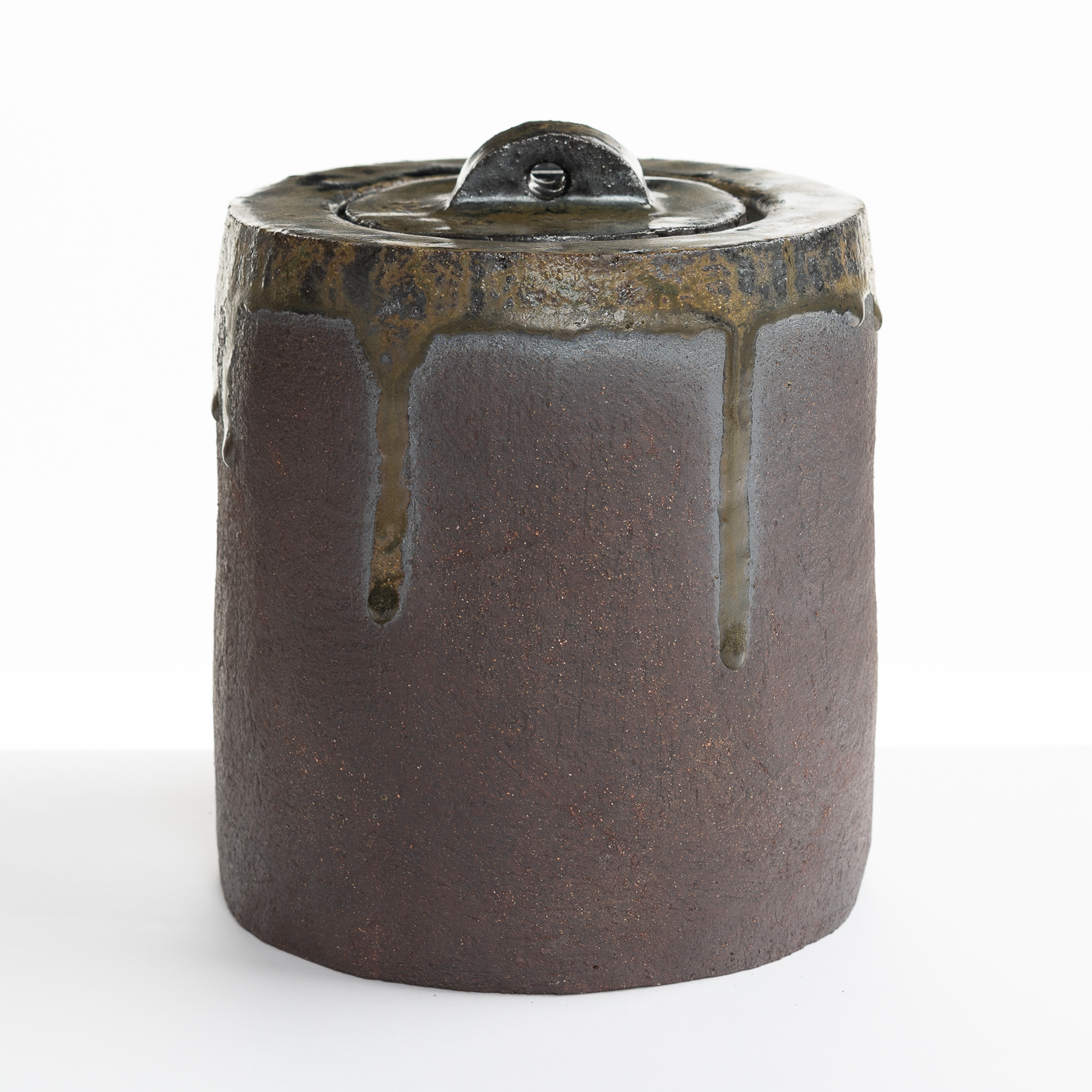 Lidded jar PP389Y165