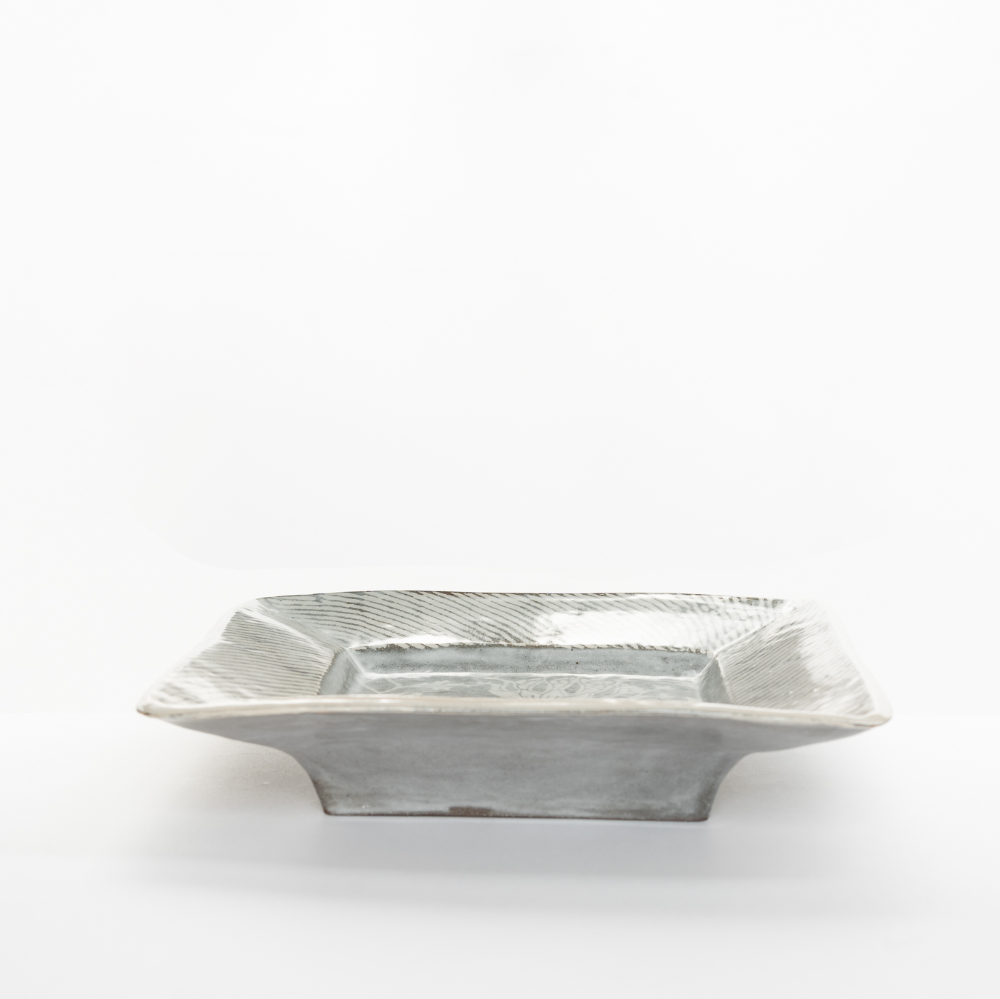 Square Plate Large HL416Y51