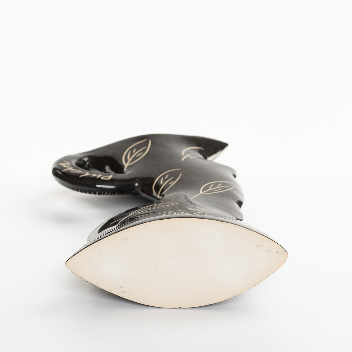 Pulchra Black Glazed JJ213X184