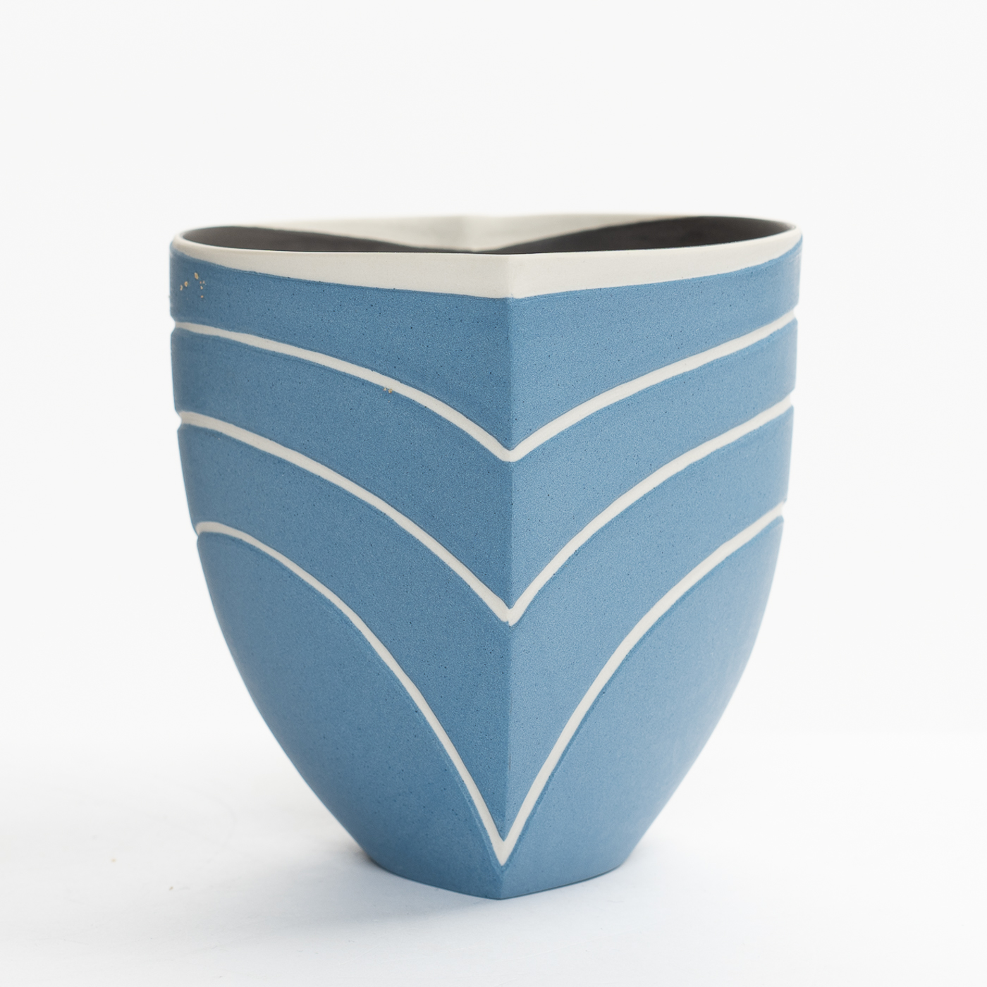 Lipped Form PF252Y220