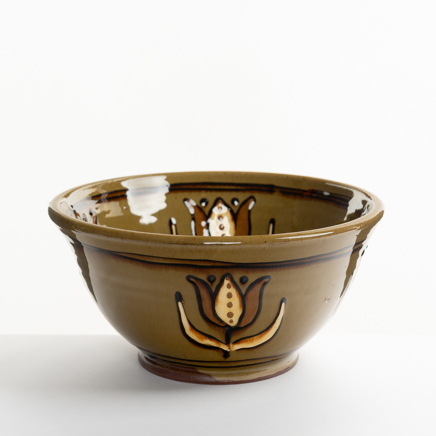 Tulip Bowl Olive HMA387Y113