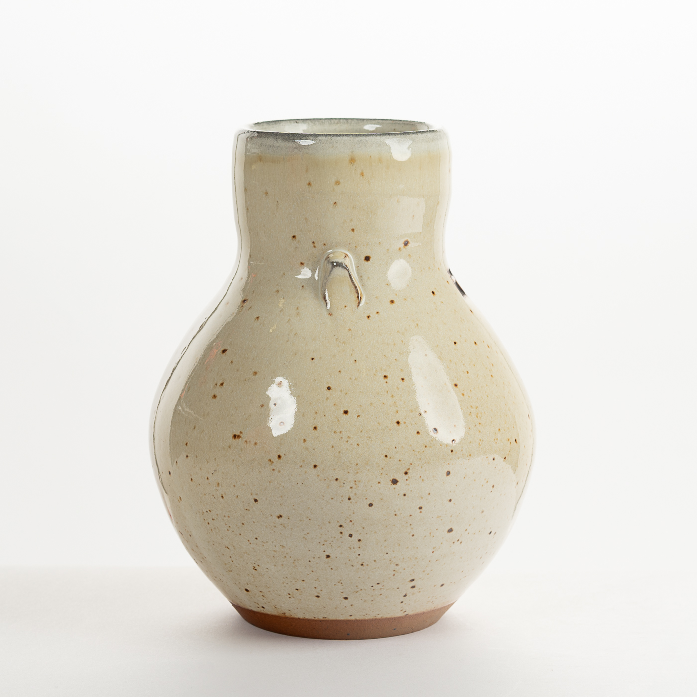 Large Lugged Vase JJ4X949