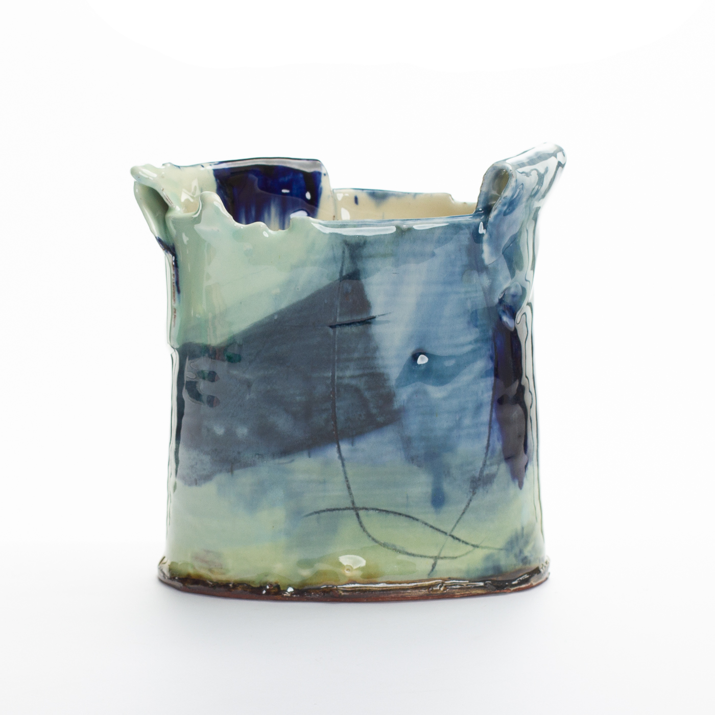 vessel with blue BS355Y265