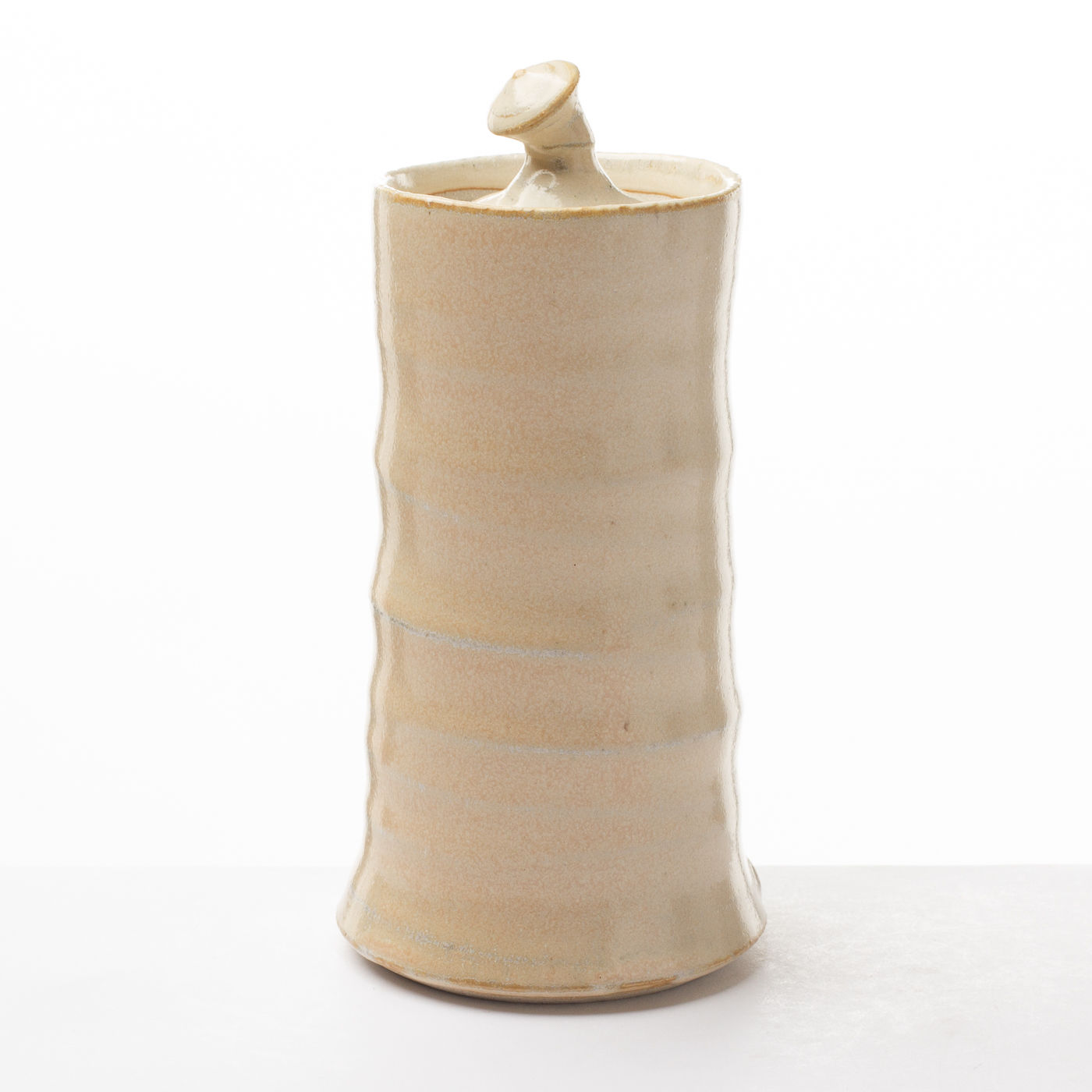 lidded pot GC113Y832