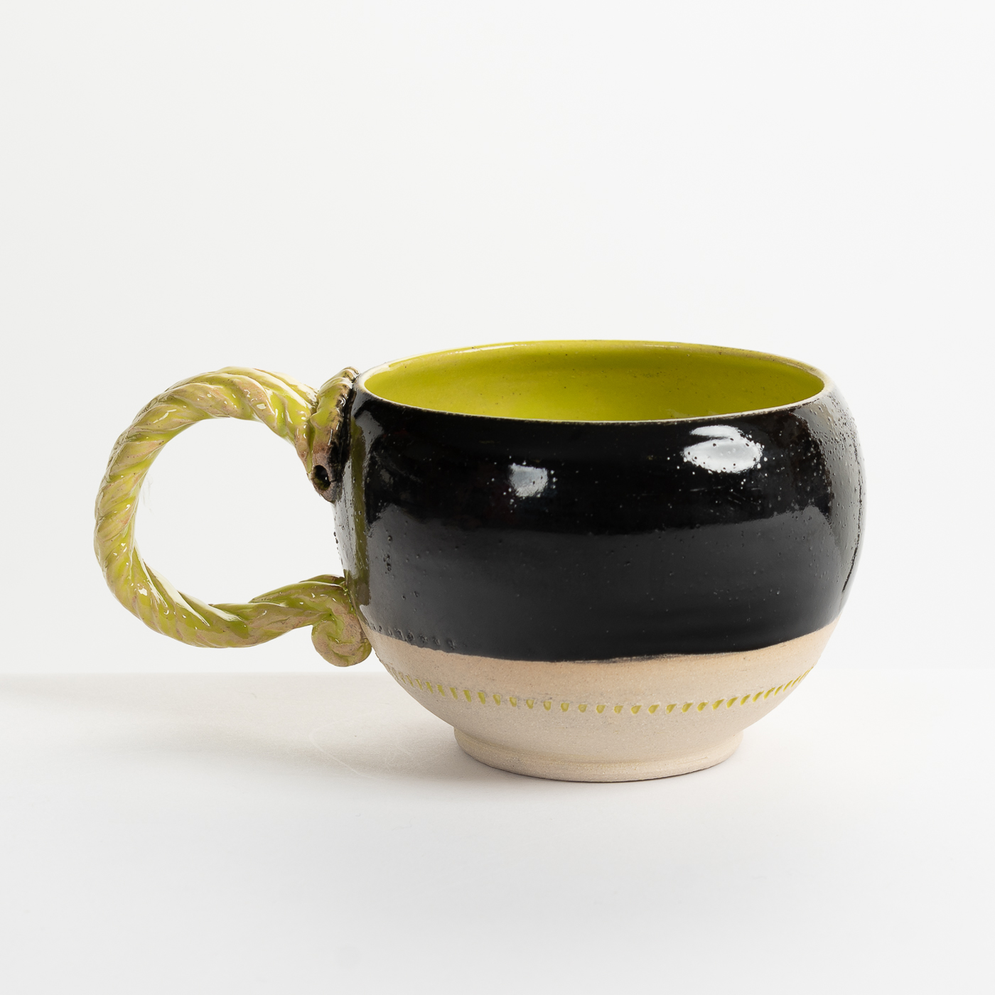 Round Mug lime green/shiny black LMS469Y66