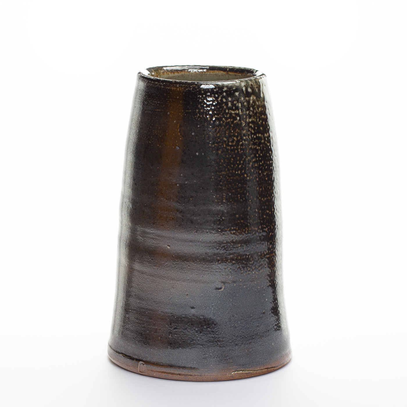 triangular vessel MS162Y201