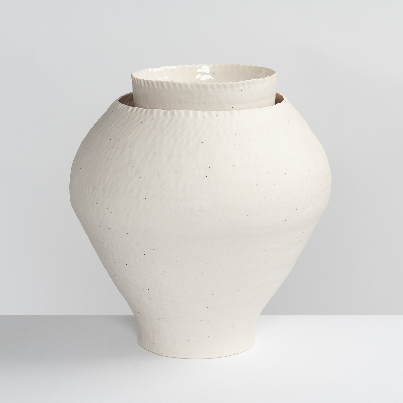 Exploring Forms by Opening Space YW559Y2