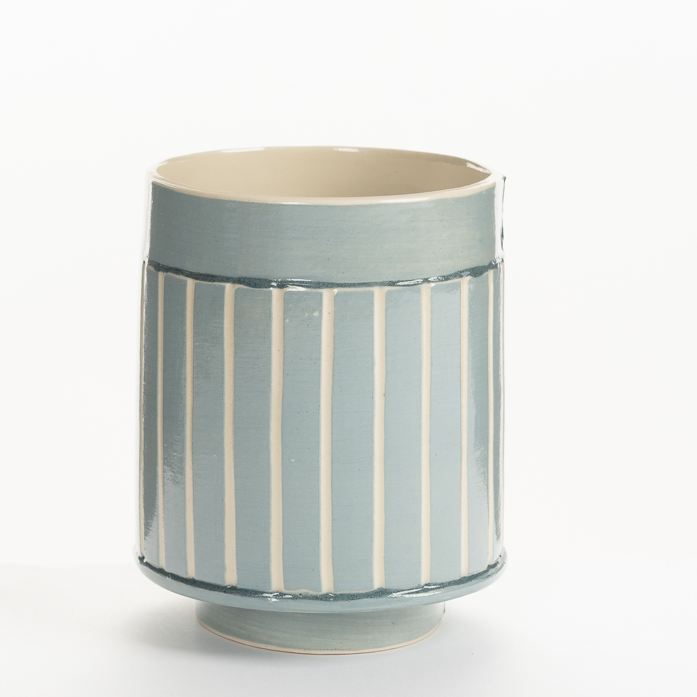 Joins Small Vessel EW485Y38