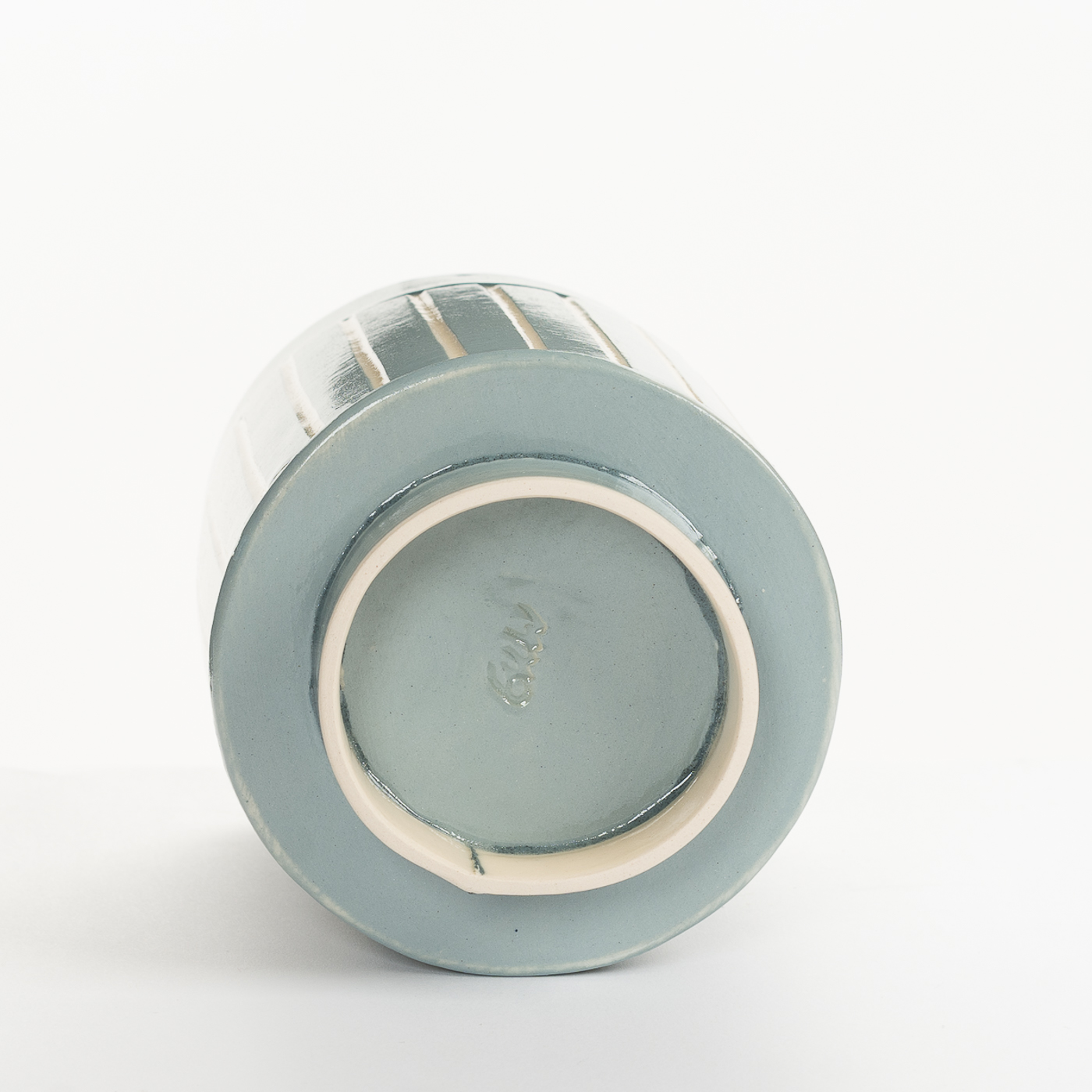 Joins Small Vessel EW485Y38