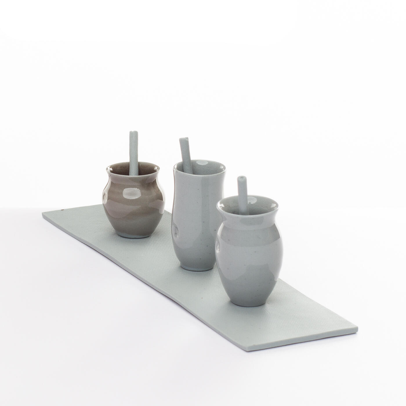 three grey vessels RH536Y5