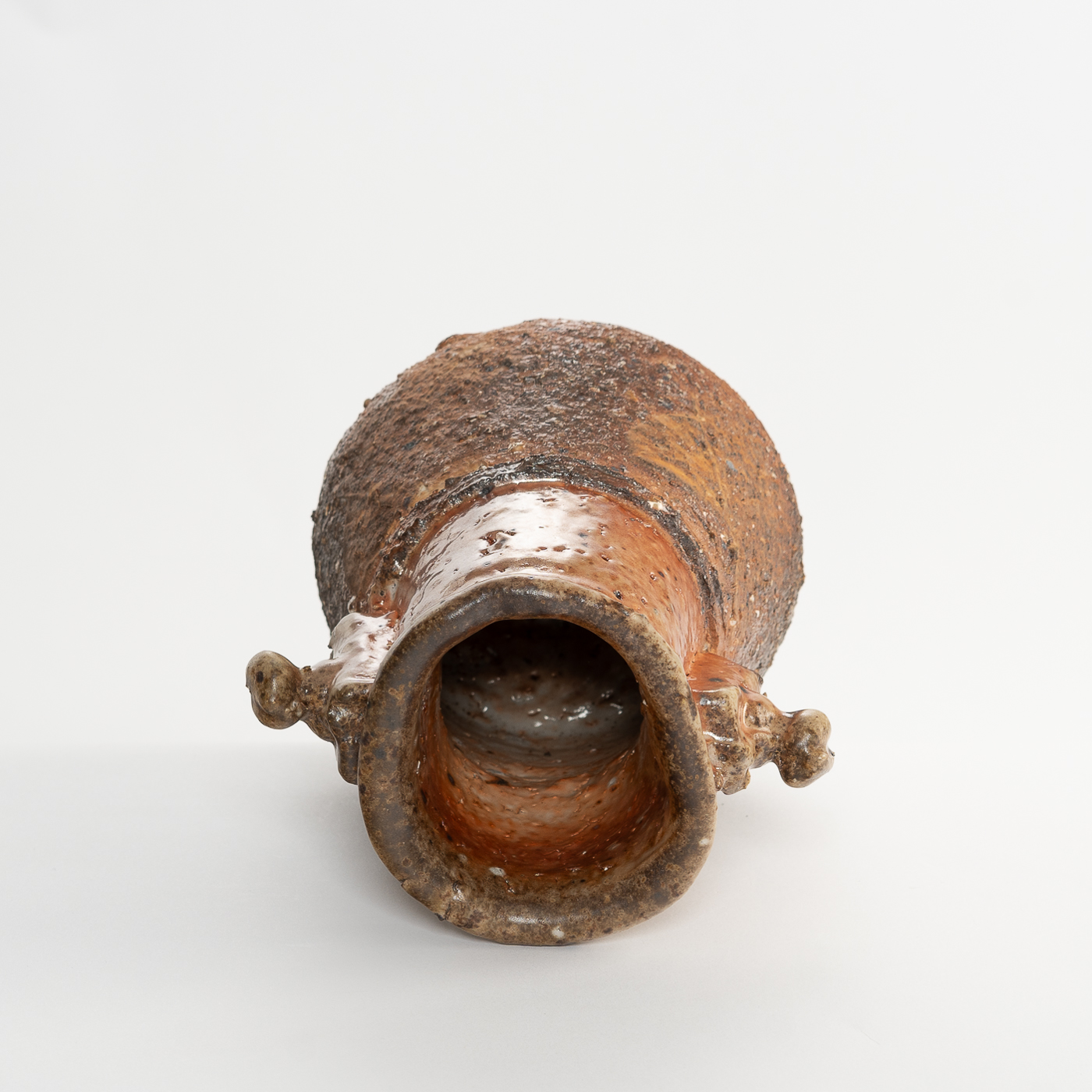 BB365Y44 Lugged Vessel