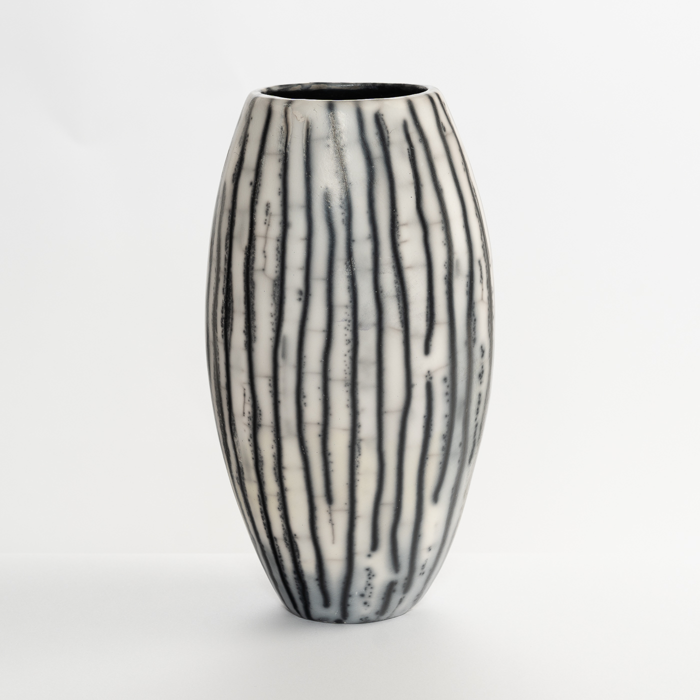 Medium Vessel Rainsong MS459Y58