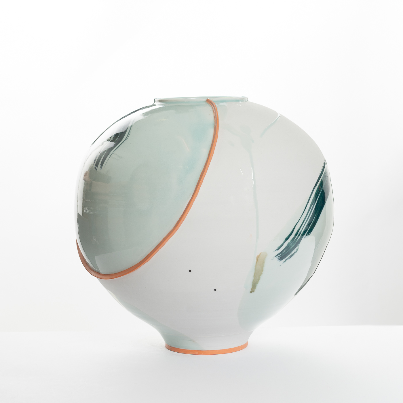 AF447Y474 Round Vessel