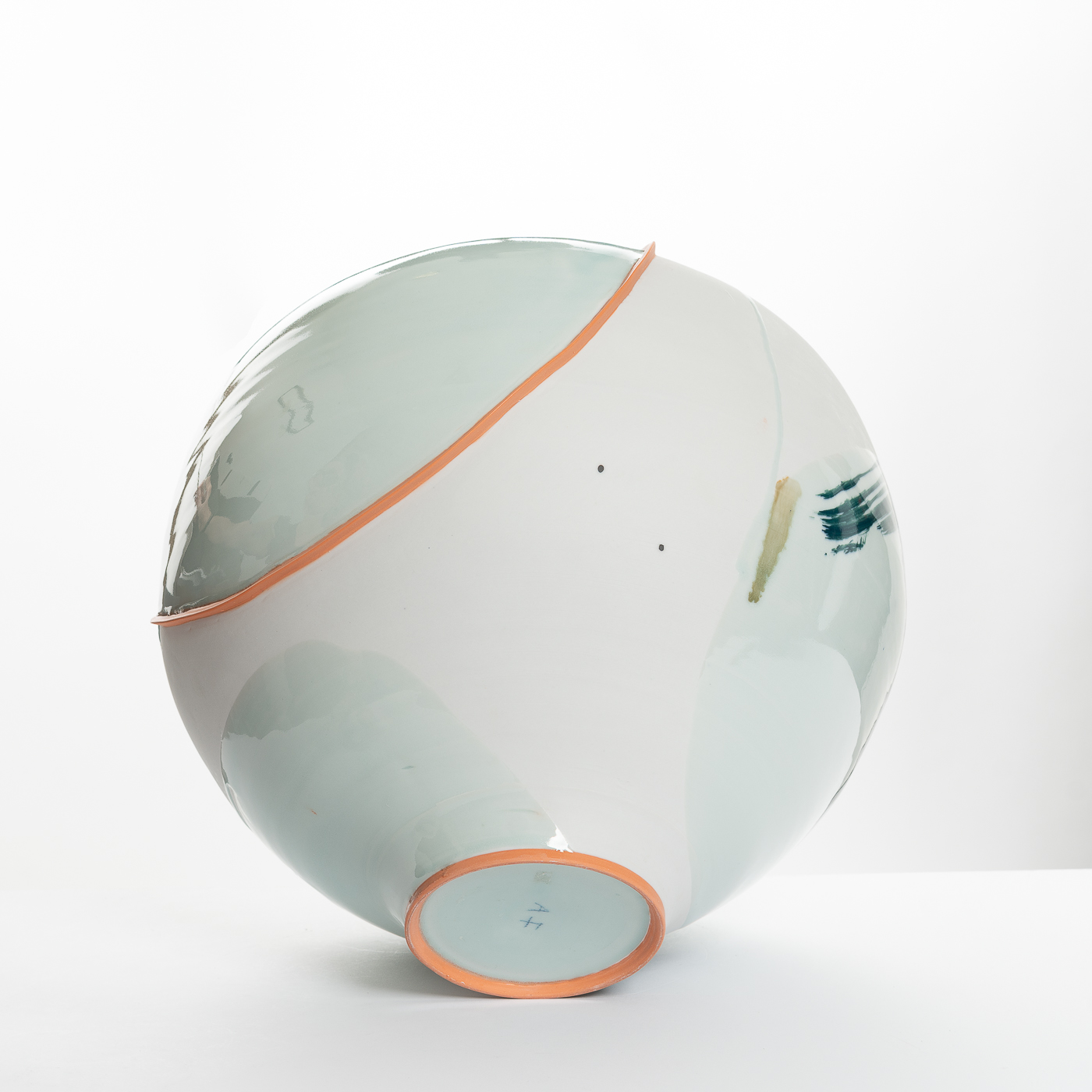 AF447Y474 Round Vessel