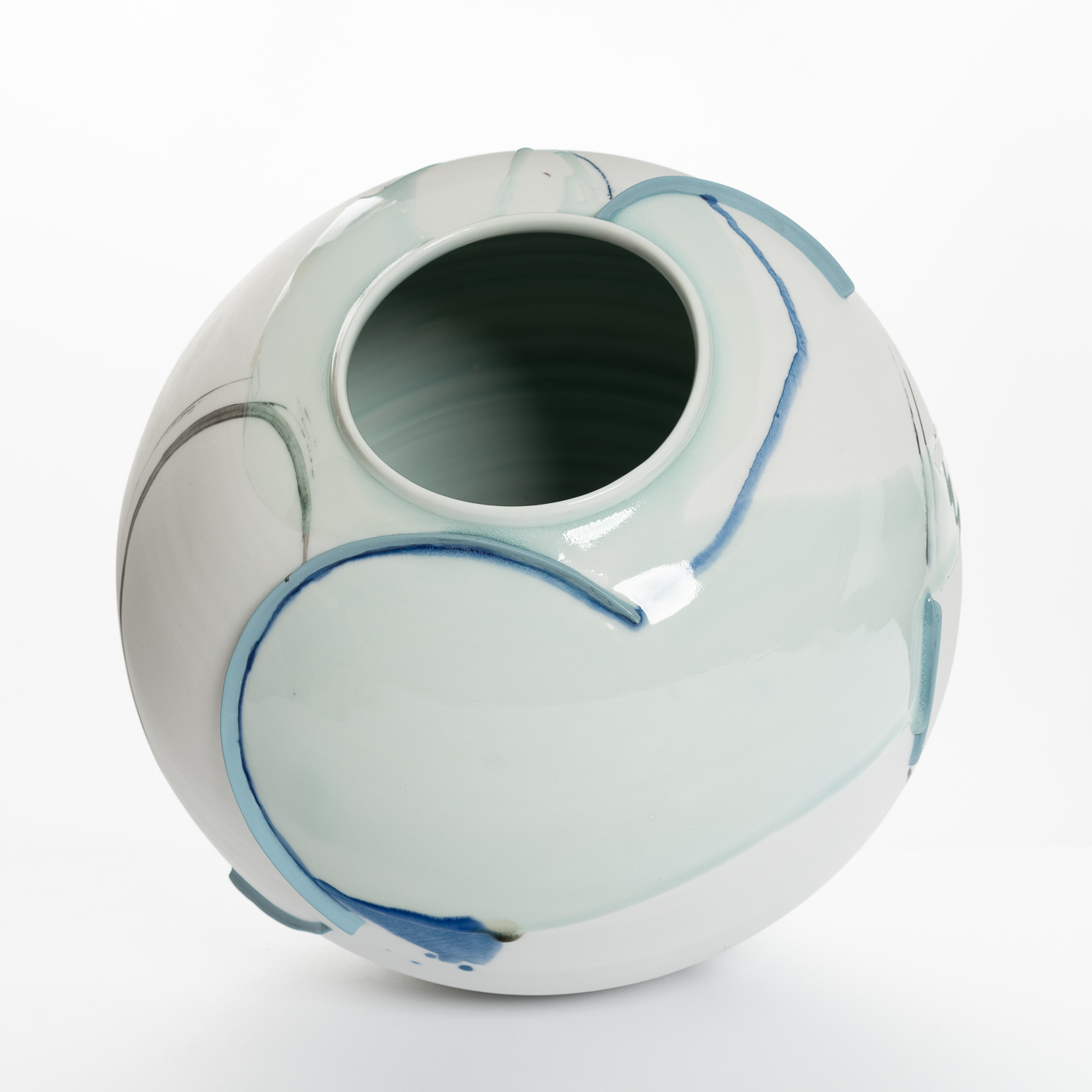 AF447Y471 Round Vessel