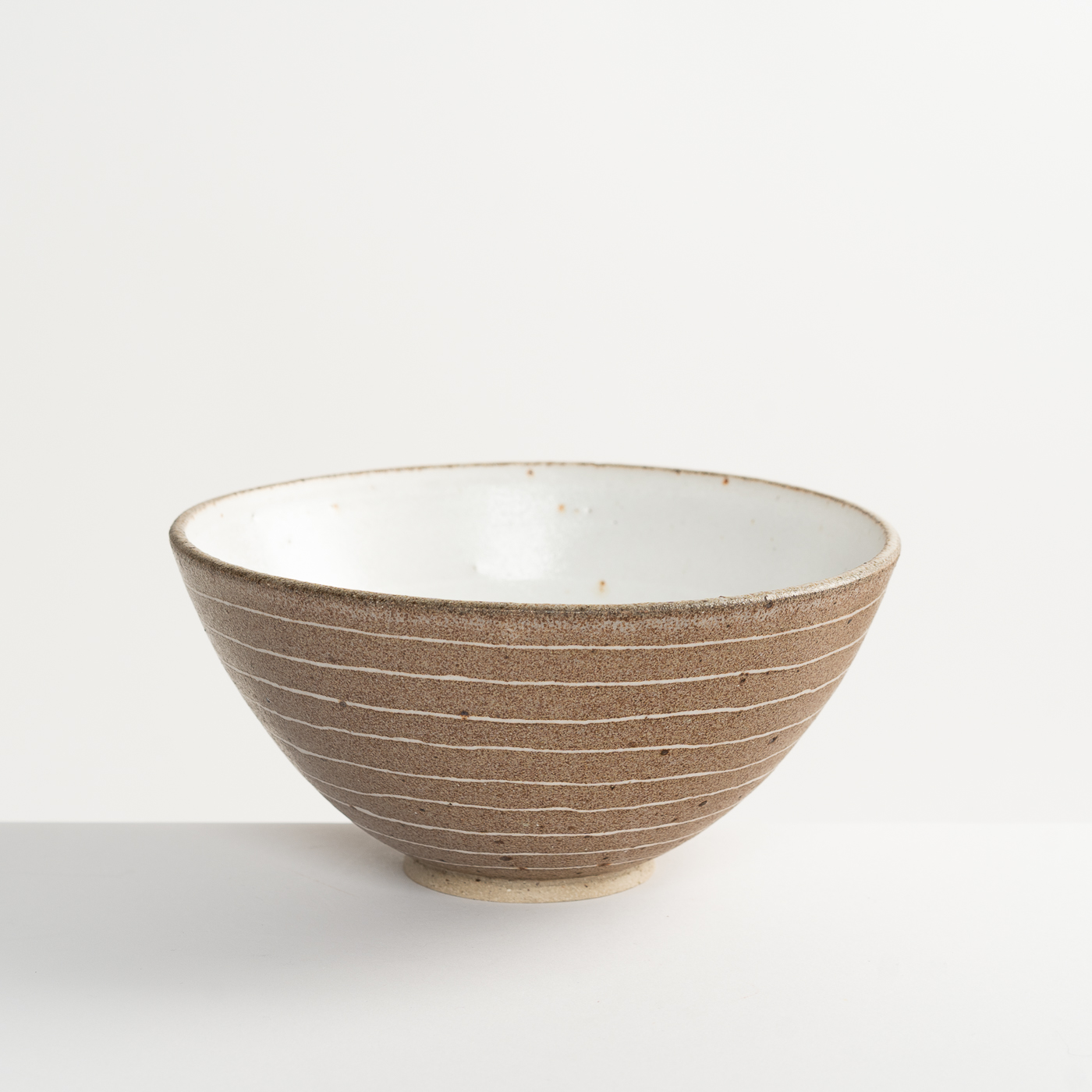 Brown Stripy Round Bowl AP575Y19