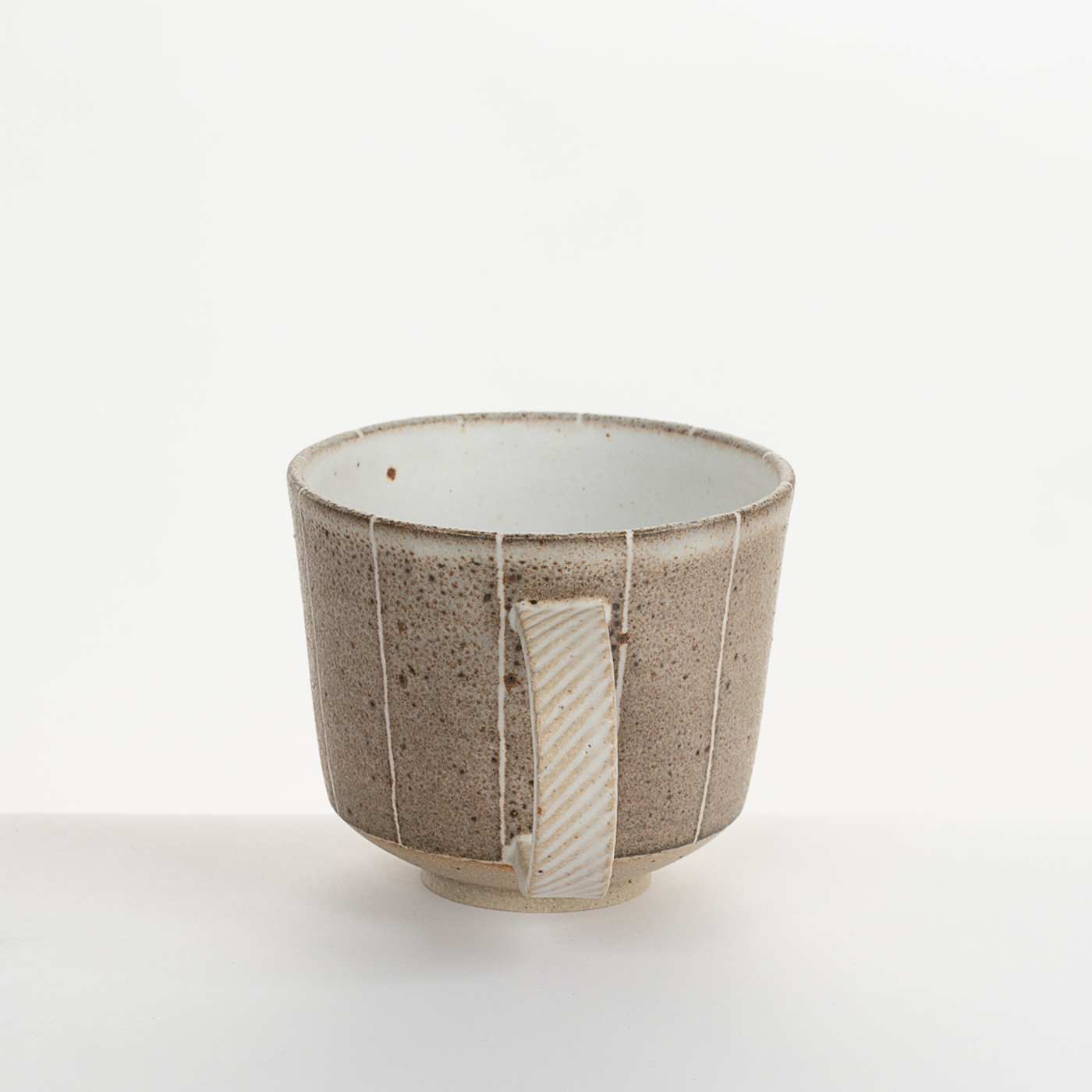 Brown Stripy Mug AP575Y2