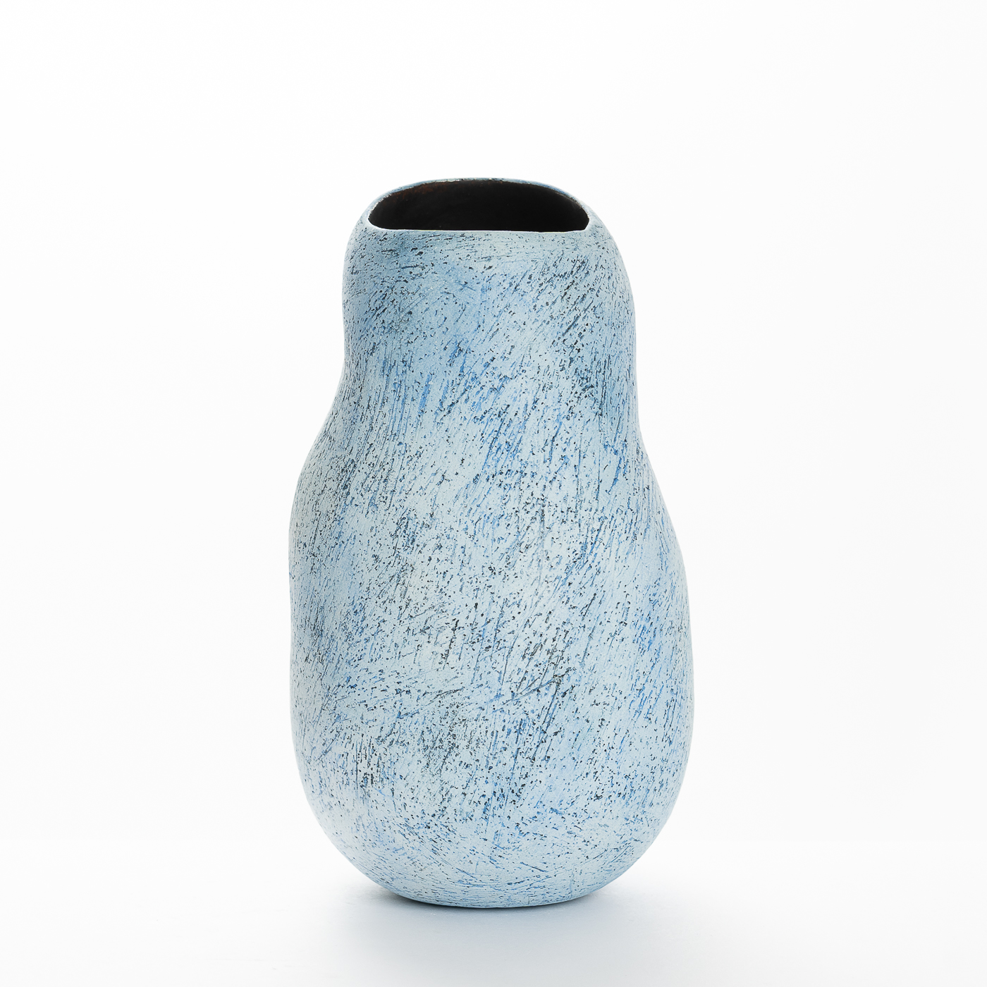 KB561Y34 Pale Blue Vessel