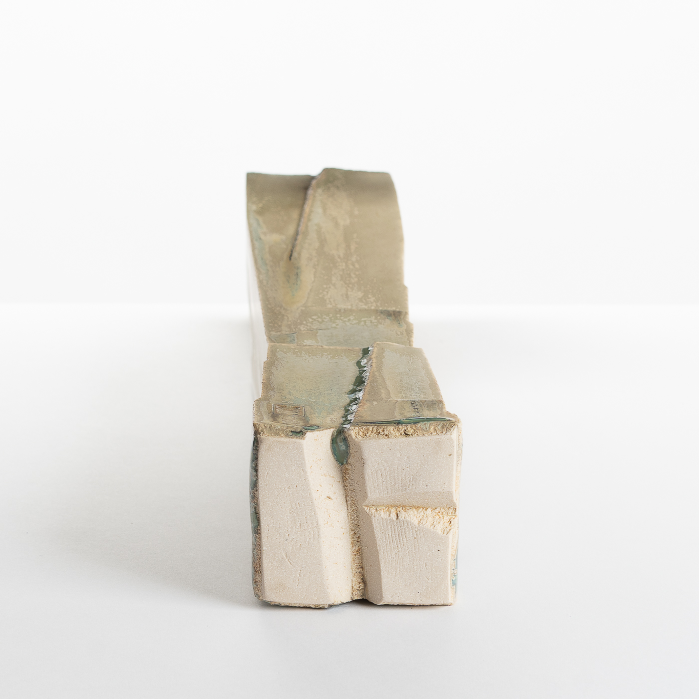 DB215Y49 Tall Two-Part Vase