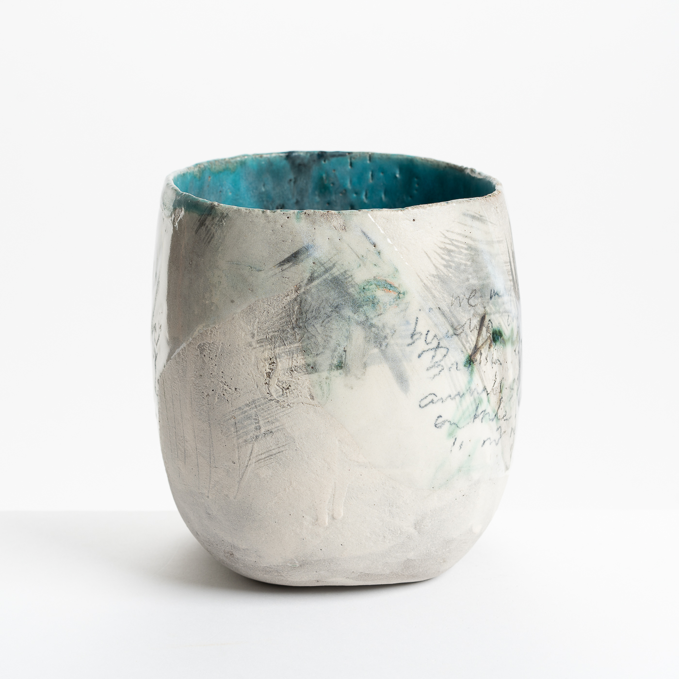 FT265Y130 Bowl 'Altered Animals'