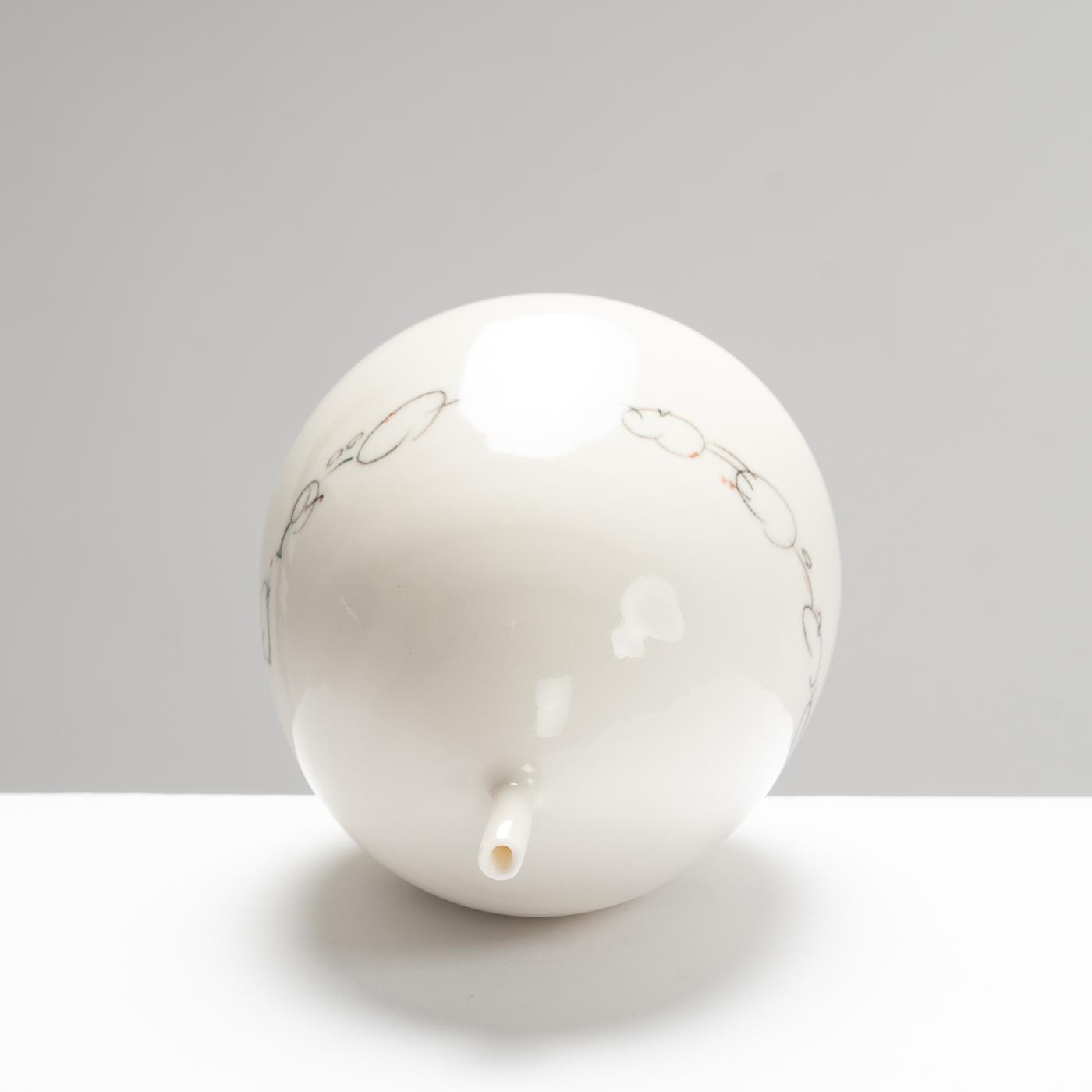 BP577Y28 Decorated Vase with Stalk