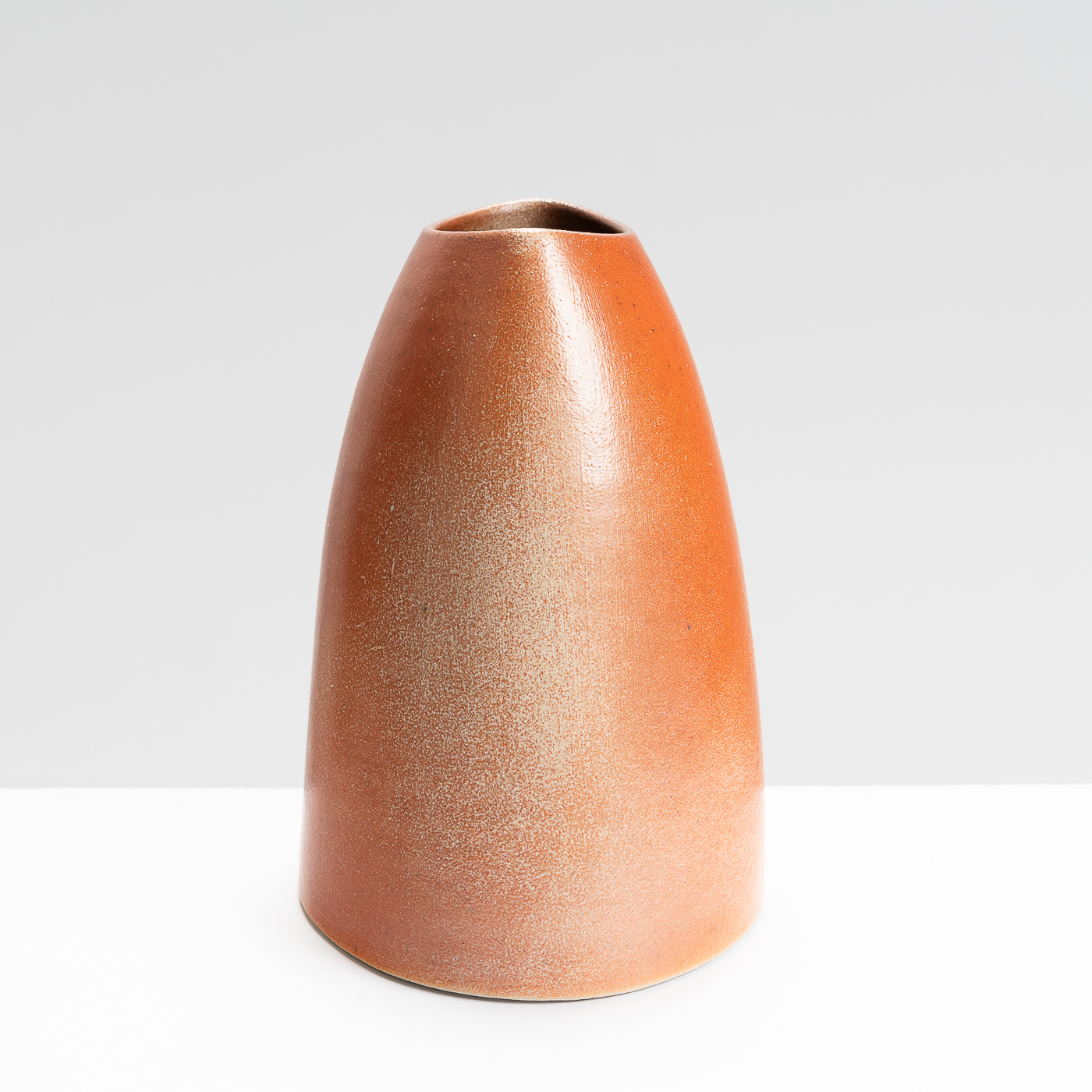 JH57Y320 Orange Vase