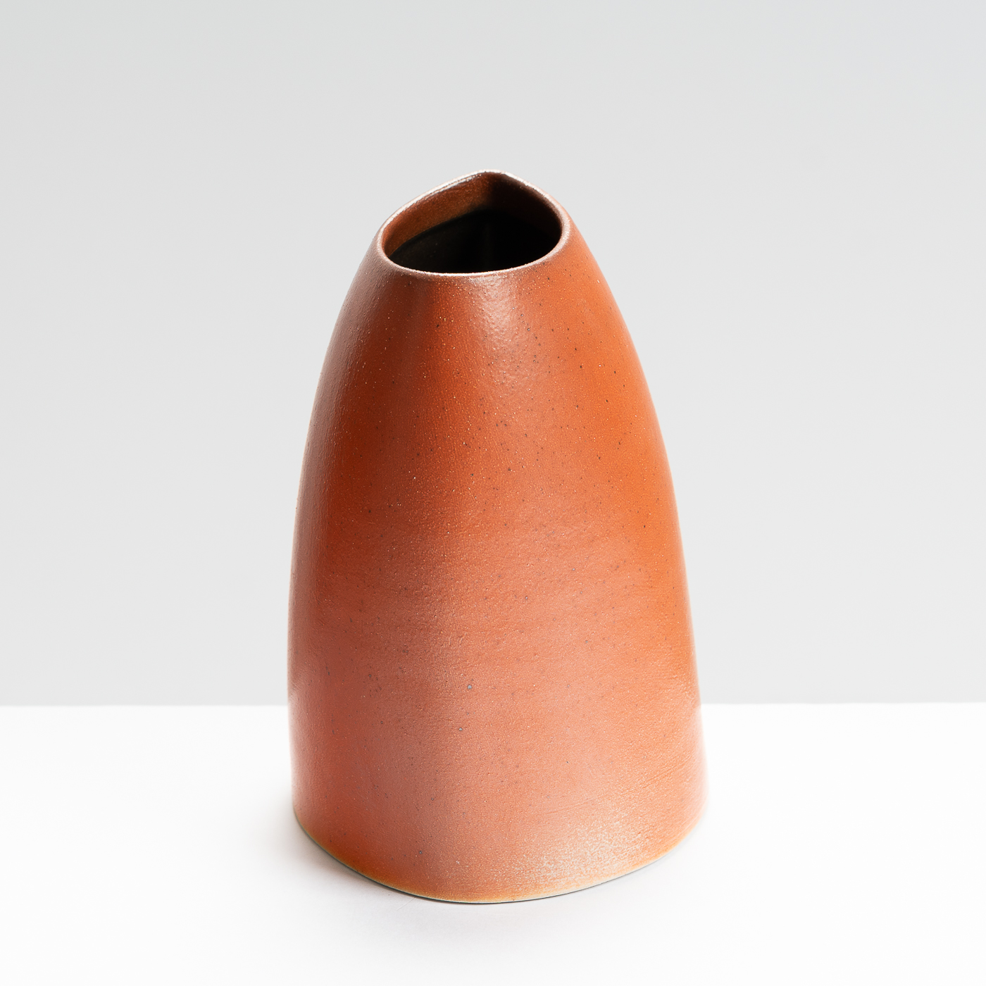 JH57Y320 Orange Vase