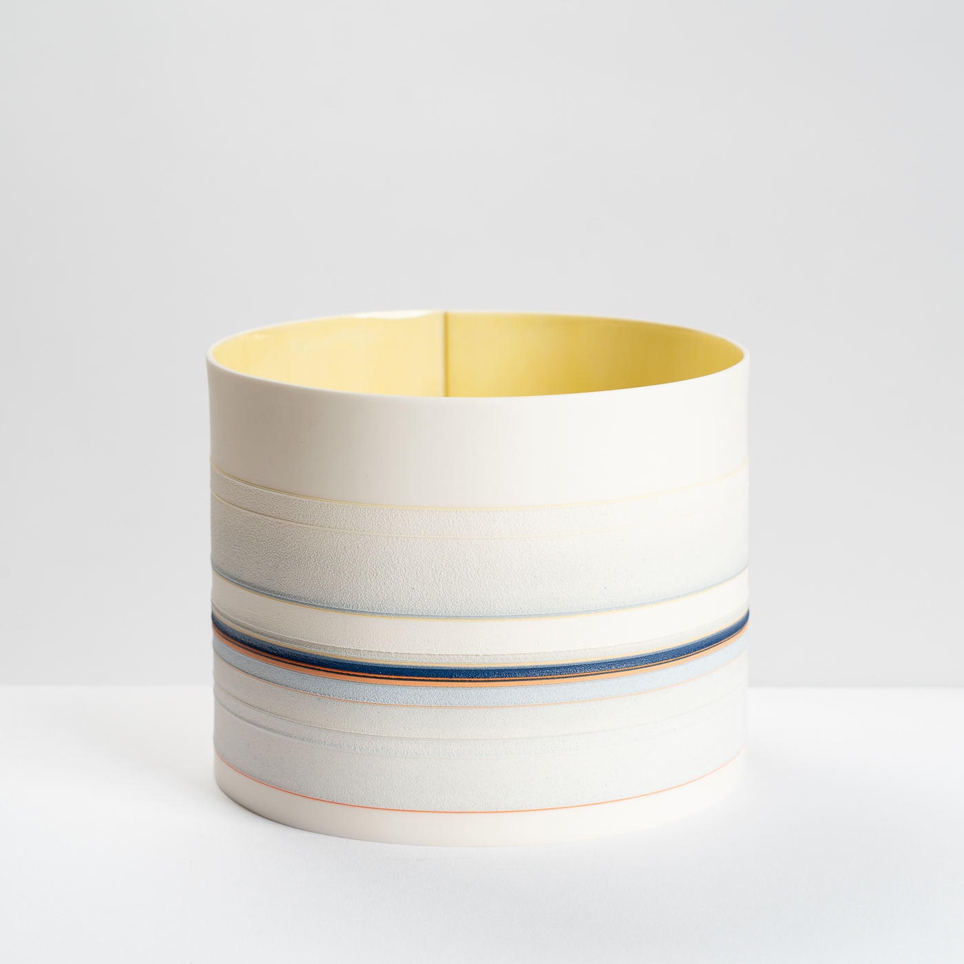 RF535Y20 Small Yellow Vessel