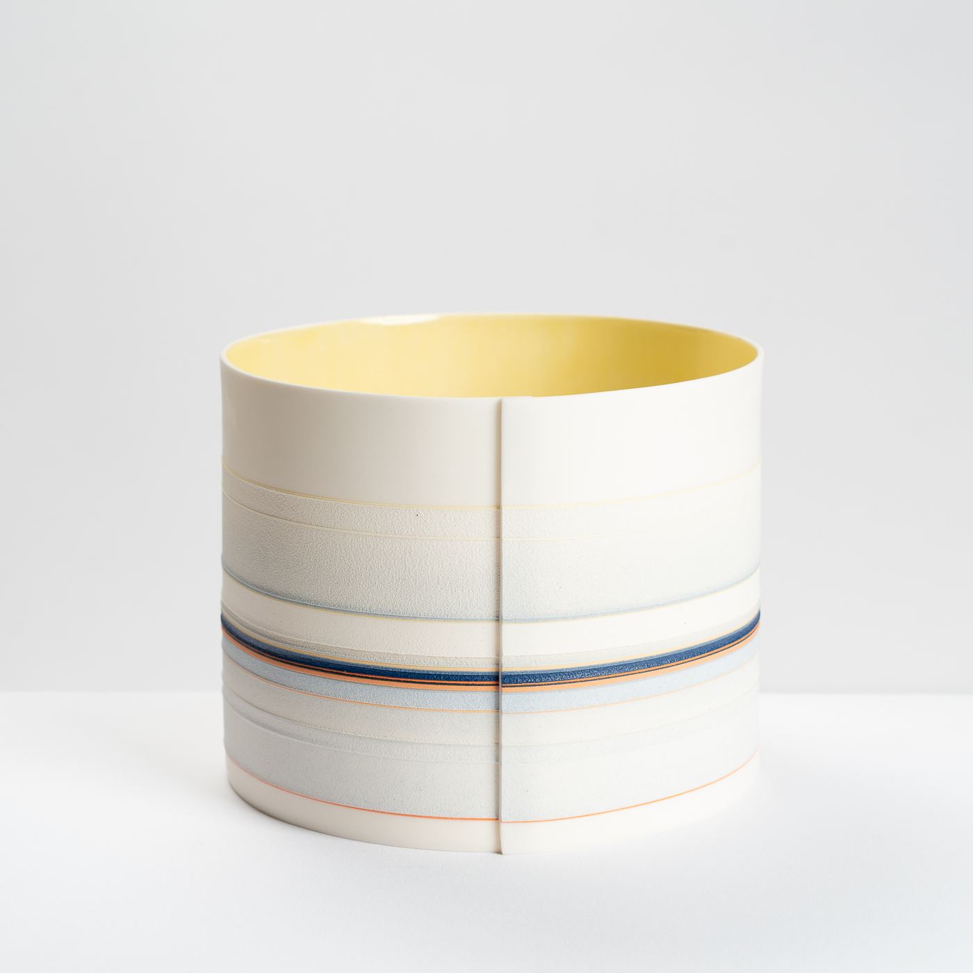 RF535Y20 Small Yellow Vessel