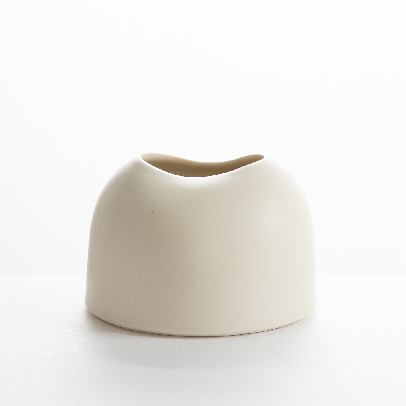 TG356Y215 Table Vessel Dolomite