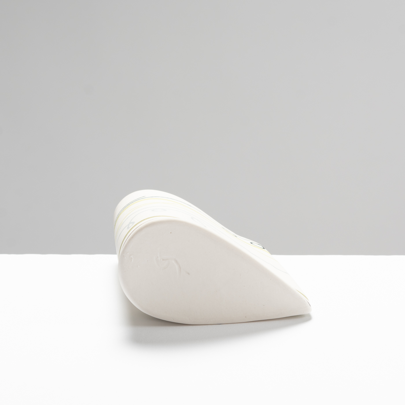 CS581Y24 After the Storm Extra Small Teardrop Vessel