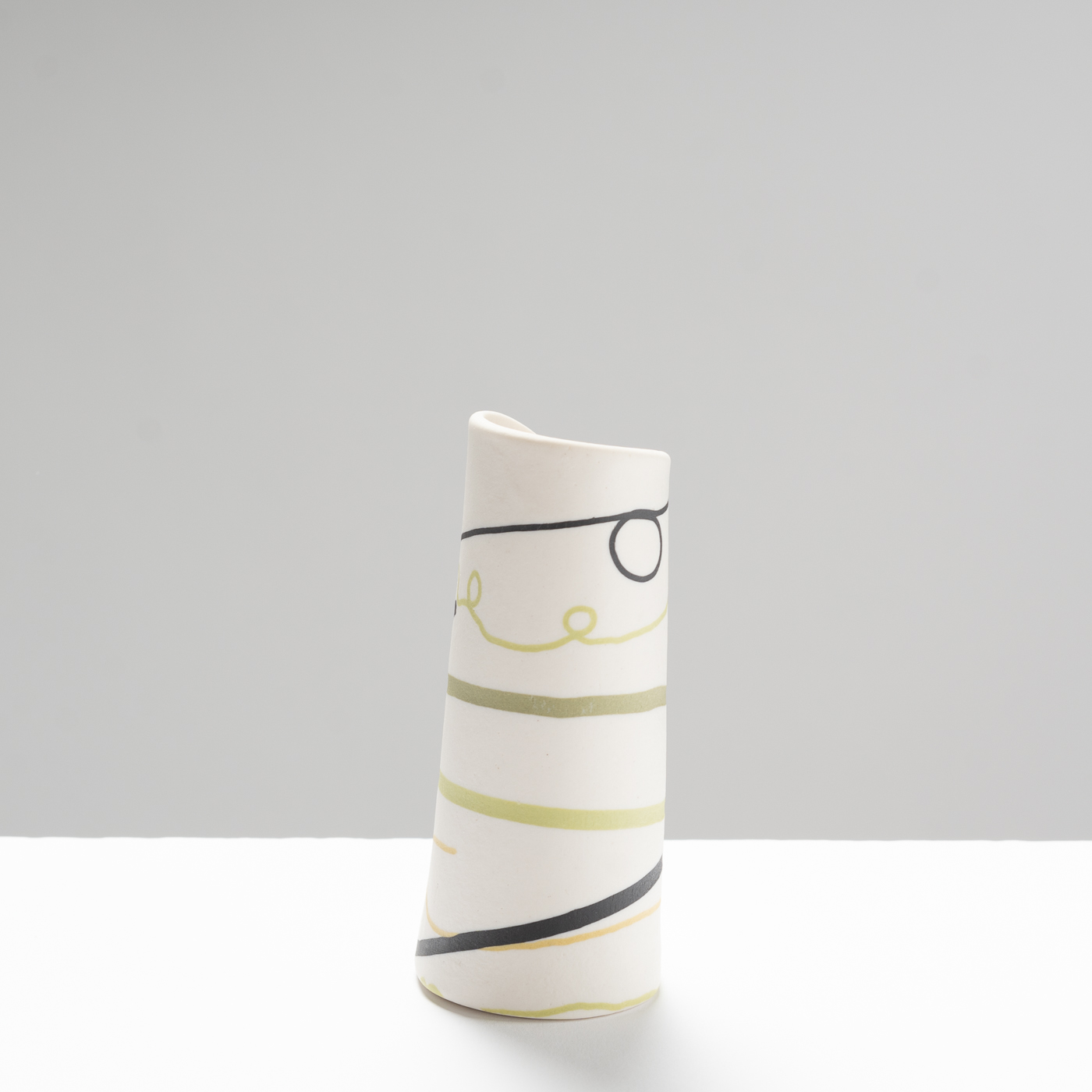 CS581Y25 After the Storm Extra Small Teardrop Vessel